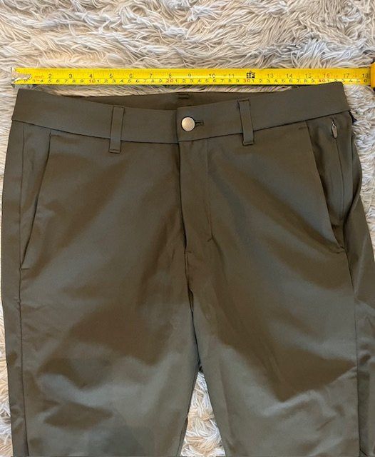 Lululemon Lululemon ABC Skinny Pants. Size 32 Size US 32 / EU 48 - 8 Thumbnail
