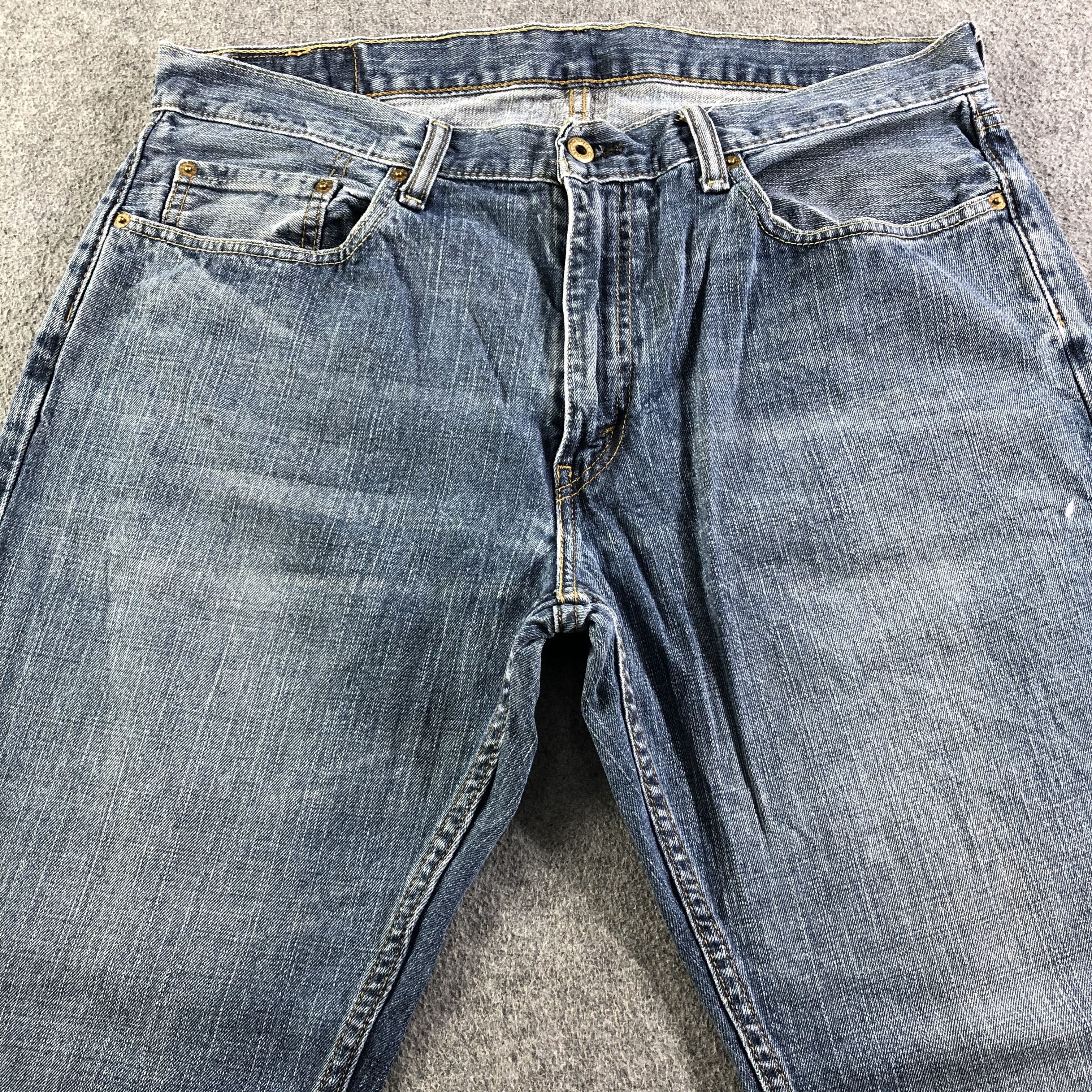 Levi's Vintage Blue Wash Levis 559 Jeans-J3545 Size US 37 - 3 Thumbnail
