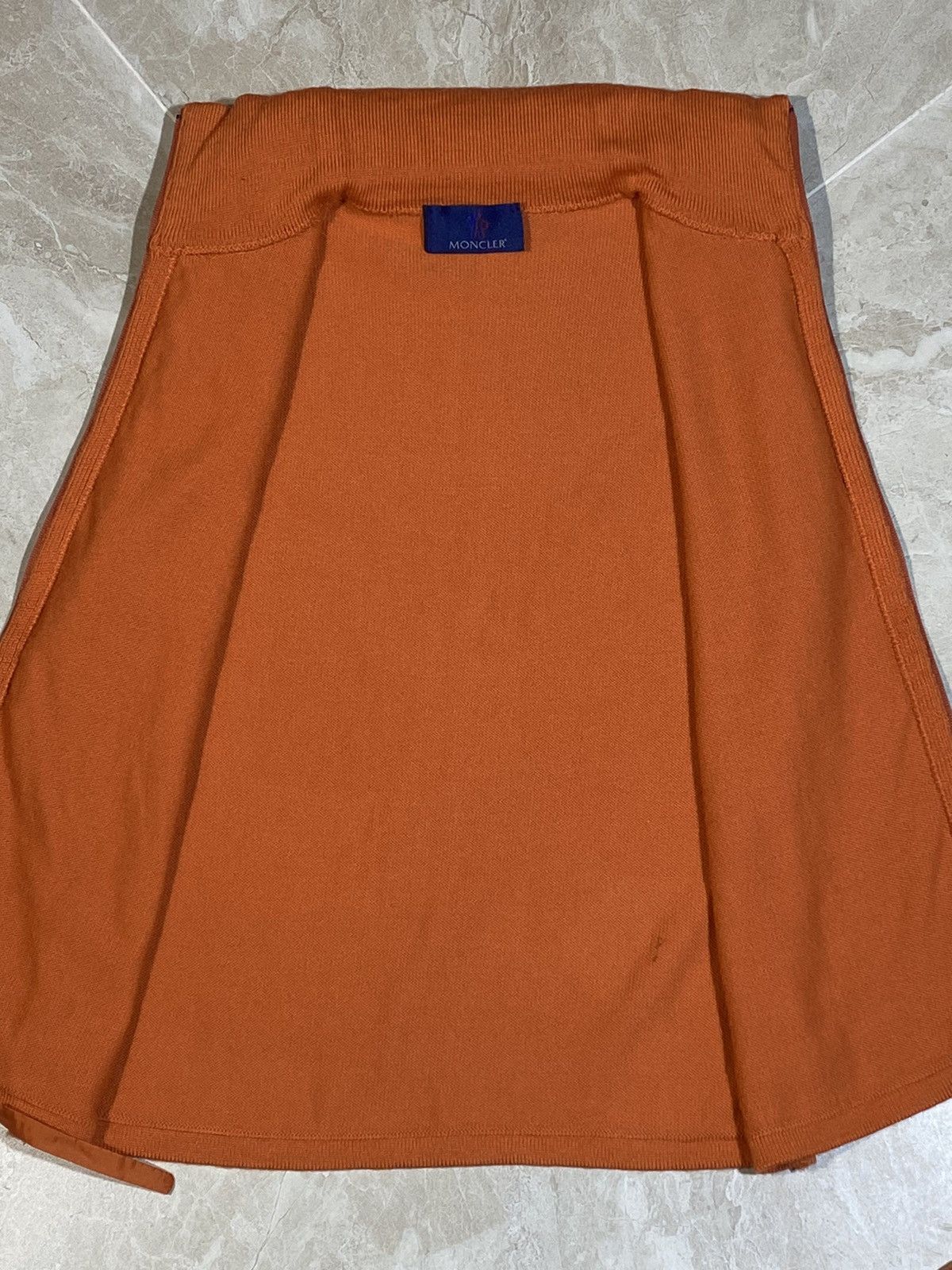 Moncler × Vintage Vintage Moncler Orange Nylon Knit Vest Size L / US 10 / IT 46 - 4 Thumbnail