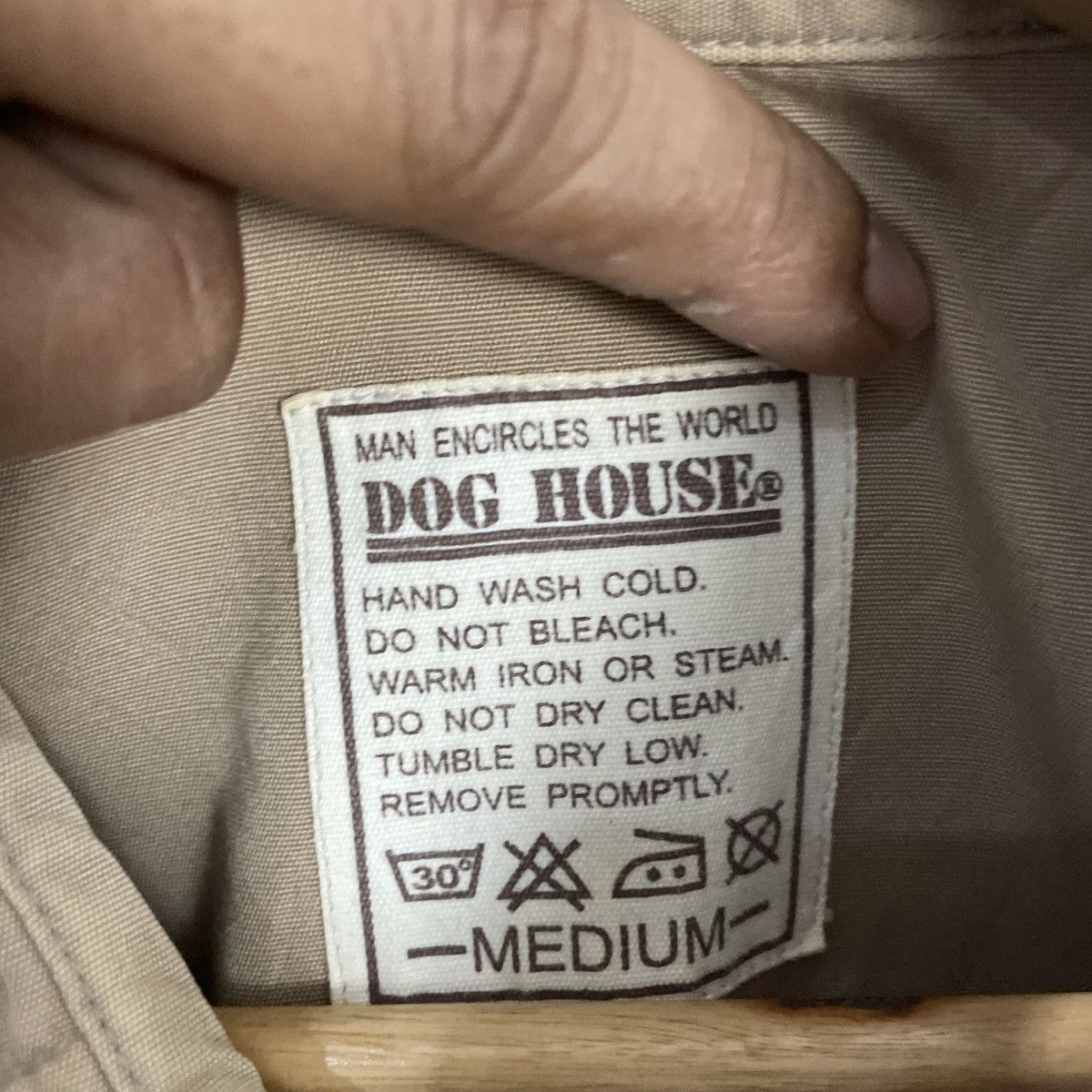 Japanese Brand Vintage Dog House Racing Button Ups T-shirt Size US M / EU 48-50 / 2 - 5 Thumbnail