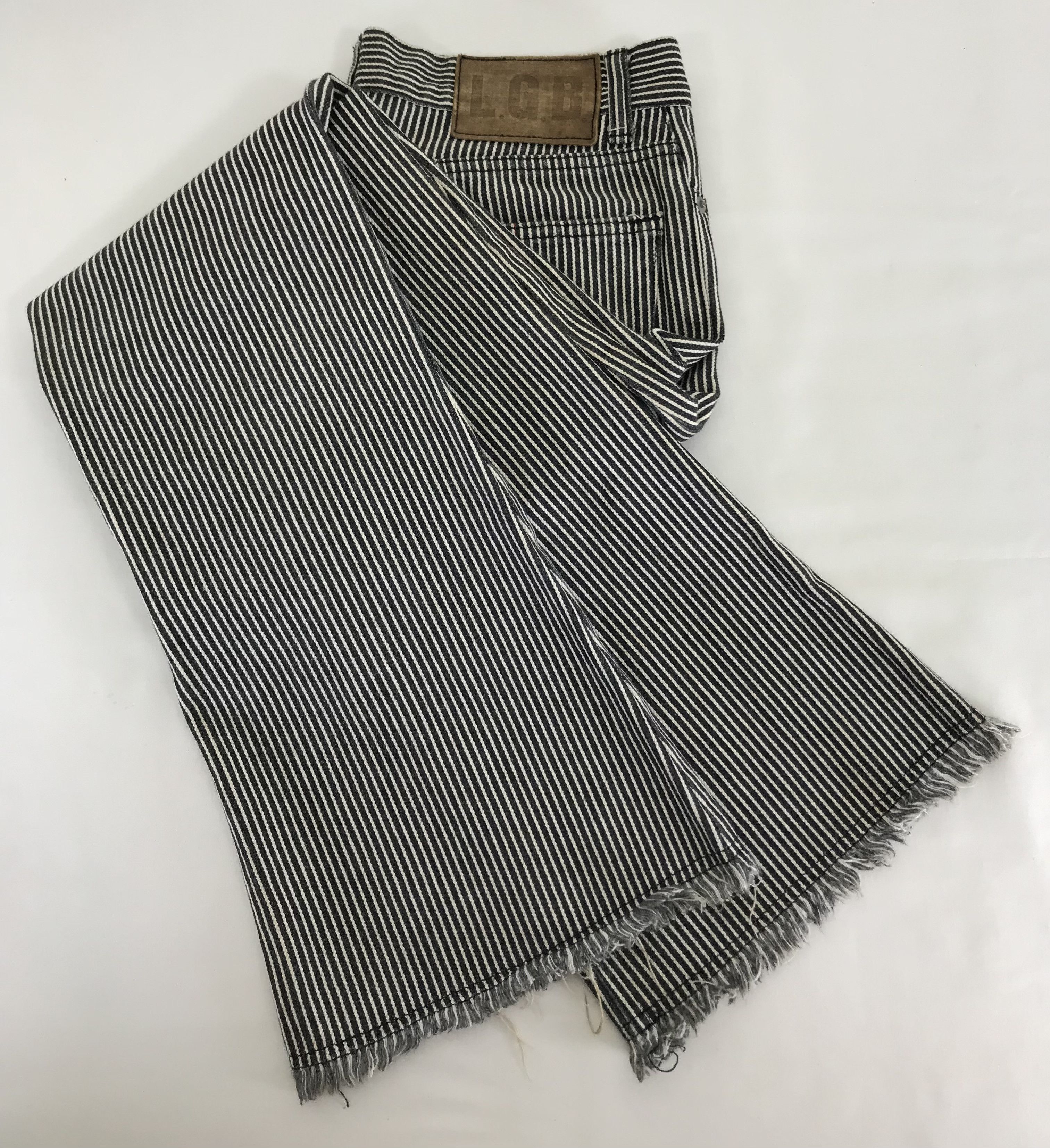 Le Grande Bleu (L.G.B.) Le Grande Bleu (L.G.B.) Hickory Striped Flare Jeans Size US 29 - 14 Thumbnail