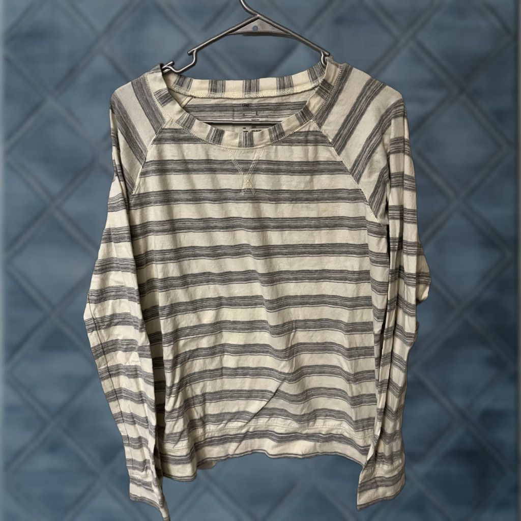 Gap GAP Striped Tee Gray Women Top Long Sleeve Round Neck L Shirt Casual Basic 90s Hip Hop Y2K Vintage: No Size L / US 10 / IT 46 - 1 Thumbnail