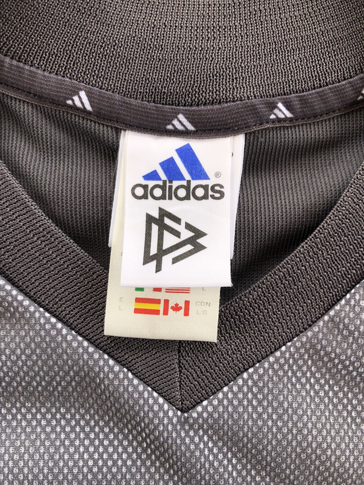 Adidas 2002-04 Germany Away Football Jersey Size US L / EU 52-54 / 3 - 8 Thumbnail