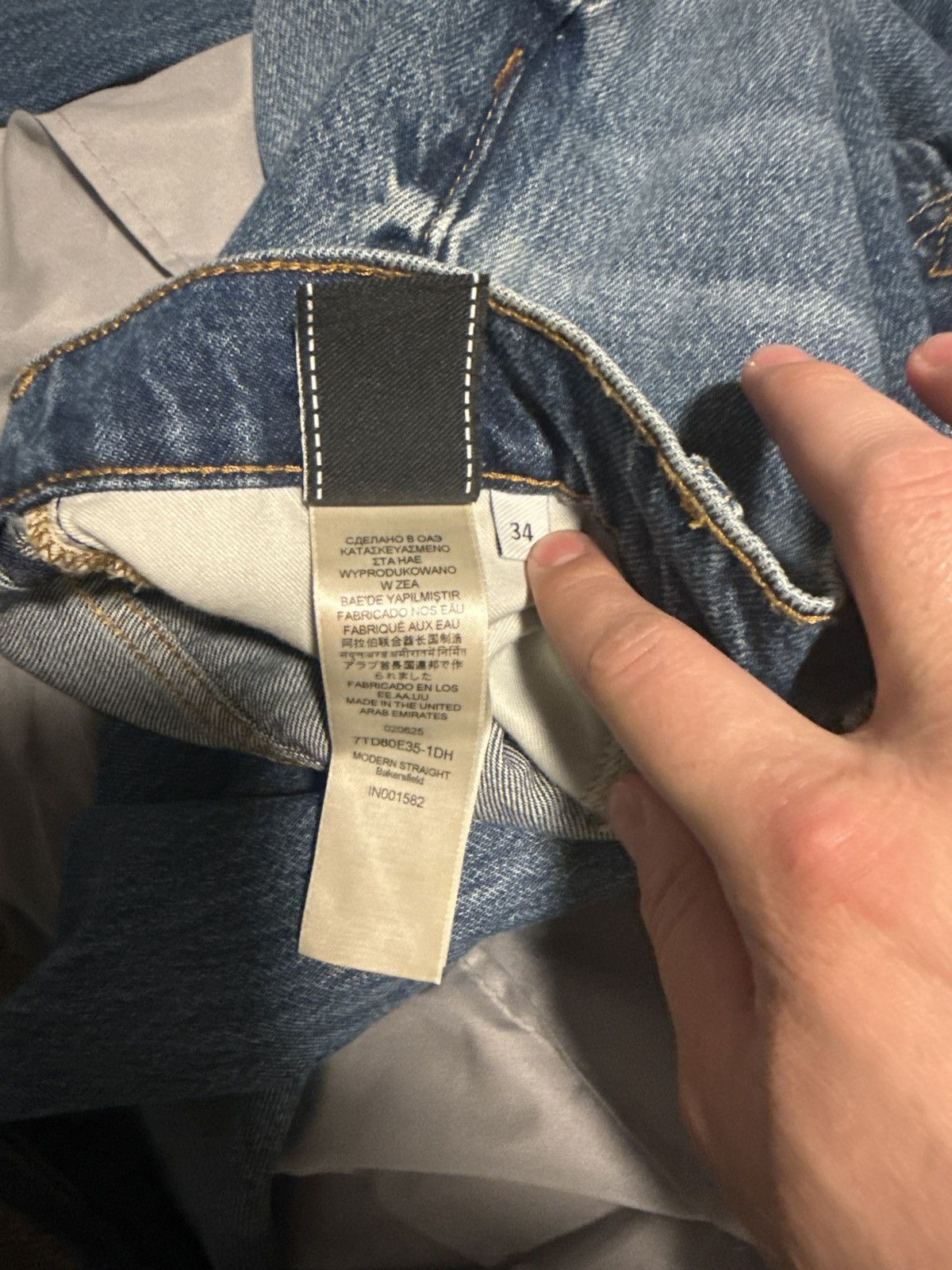 Seven 7 Seven “Modern Straight” Light Wash Size US 34 / EU 50 - 4 Thumbnail