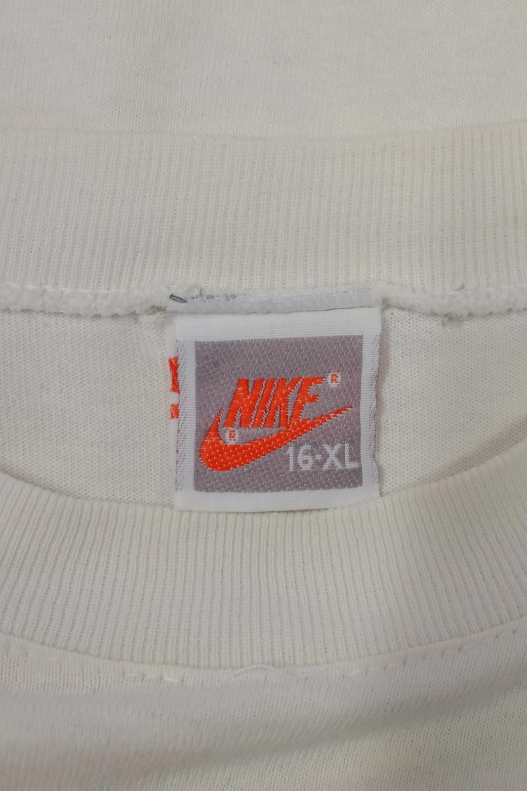 Nike 80's Nike Staff Box Logo T-Shirt Size S / US 4 / IT 40 - 7 Thumbnail