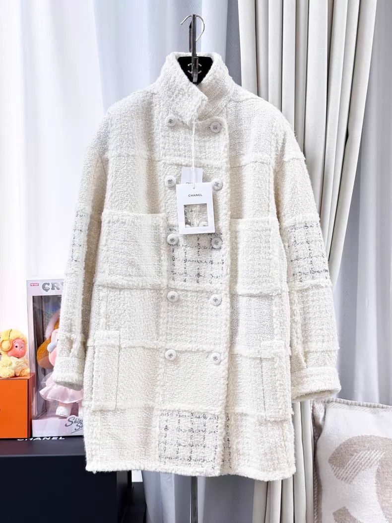 Chanel Chanel Tweed plaid embroidery sequin stitching double-brea Size XS / US 0-2 / IT 36-38 - 1 Thumbnail