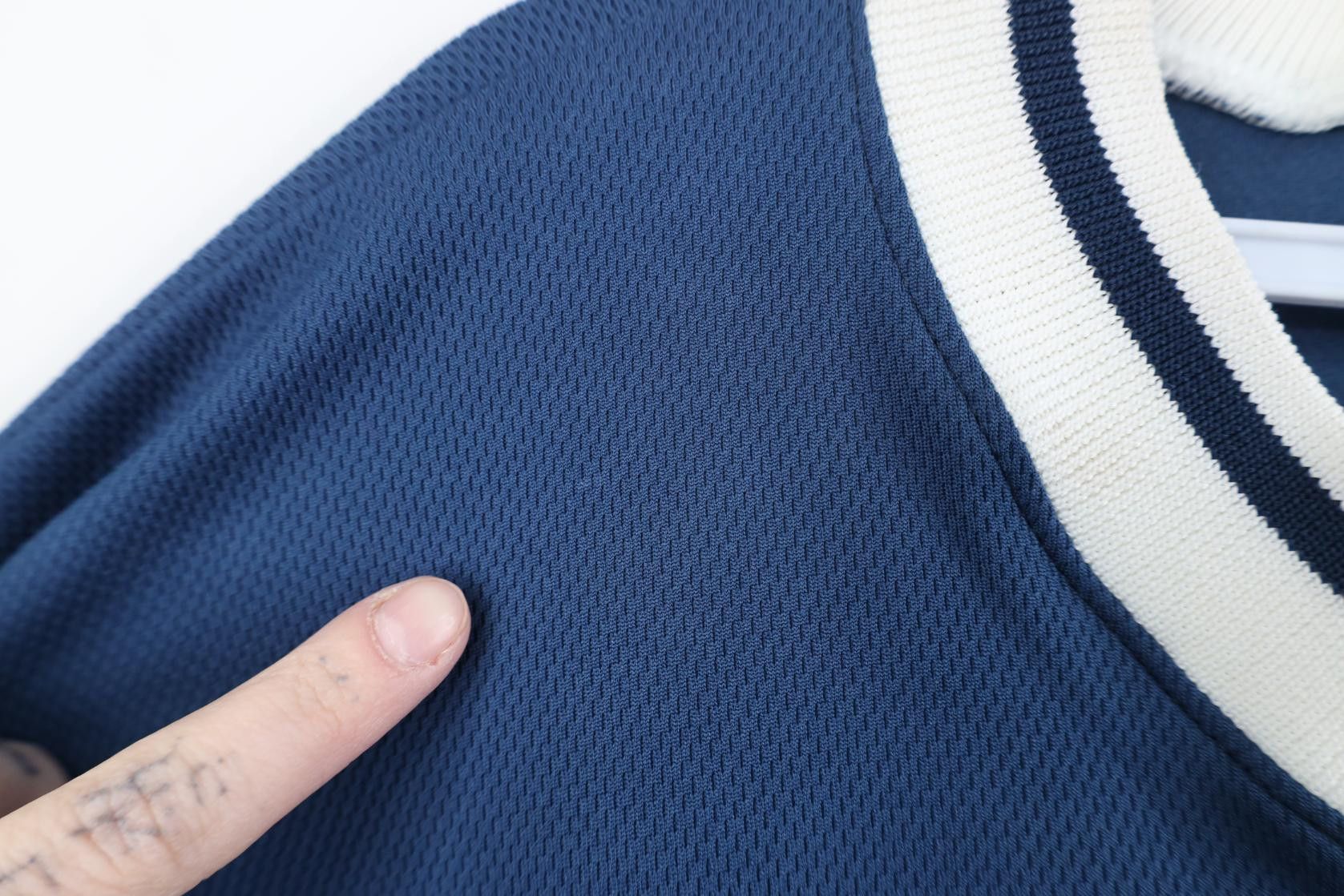 Umbro Vintage 90s Umbro Futbol Soccer Jersey T-Shirt Blue USA Size US L / EU 52-54 / 3 - 8 Thumbnail