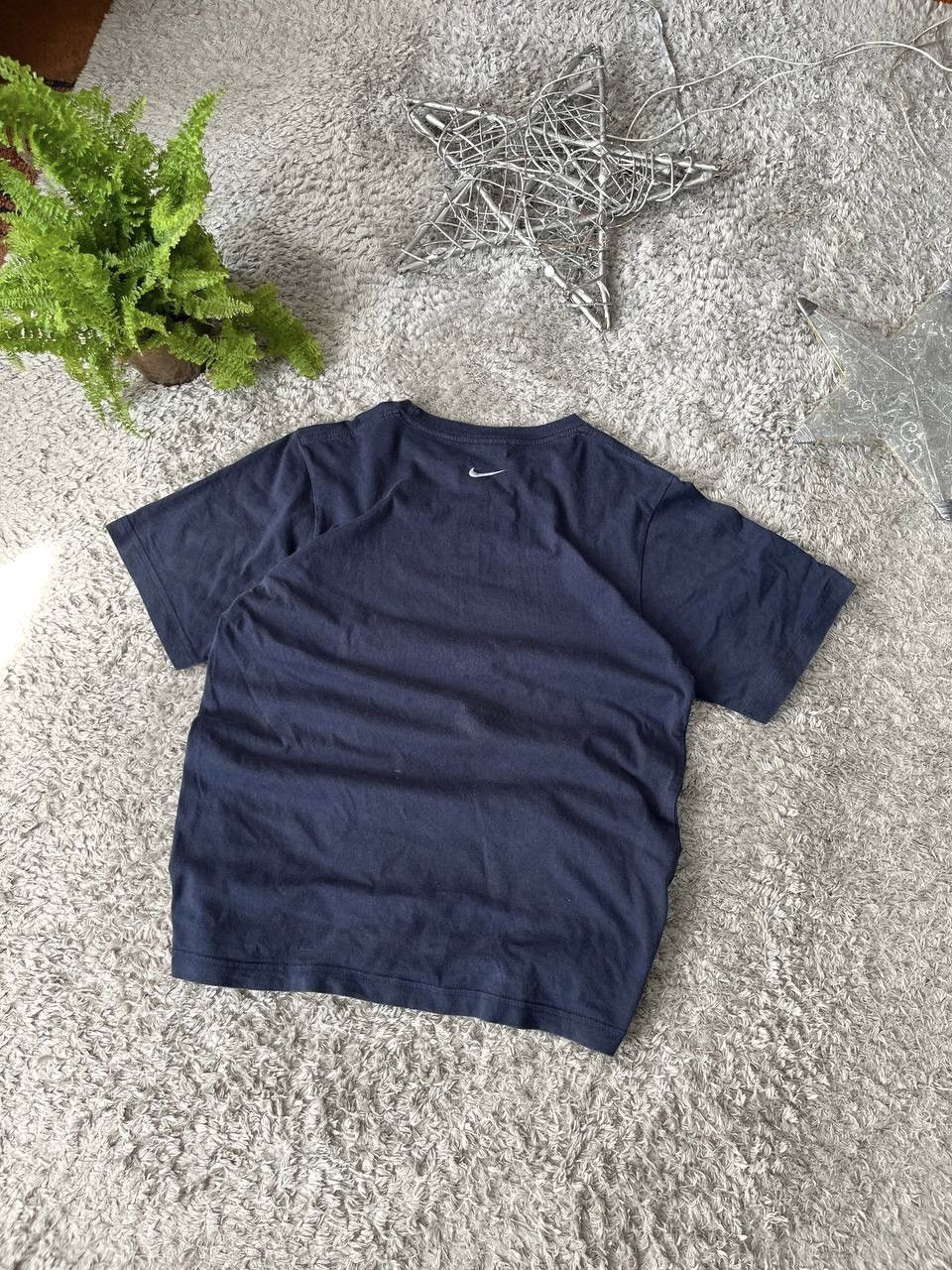 Nike × Vintage 00s Nike Vintage T-Shirt Streetwear Big Logo Swoosh Rare Size US S / EU 44-46 / 1 - 7 Thumbnail