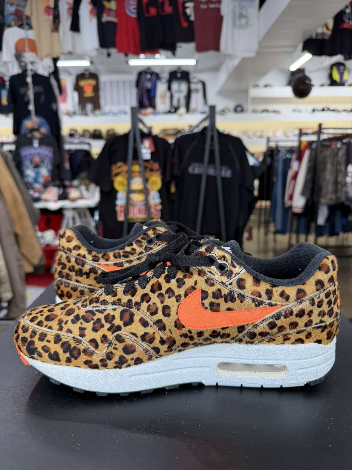 Nike Nike Air Max 1 Atmos Animal 3.0 Leopard Size 9 (2019) Size US 9 / EU 42 - 4 Thumbnail