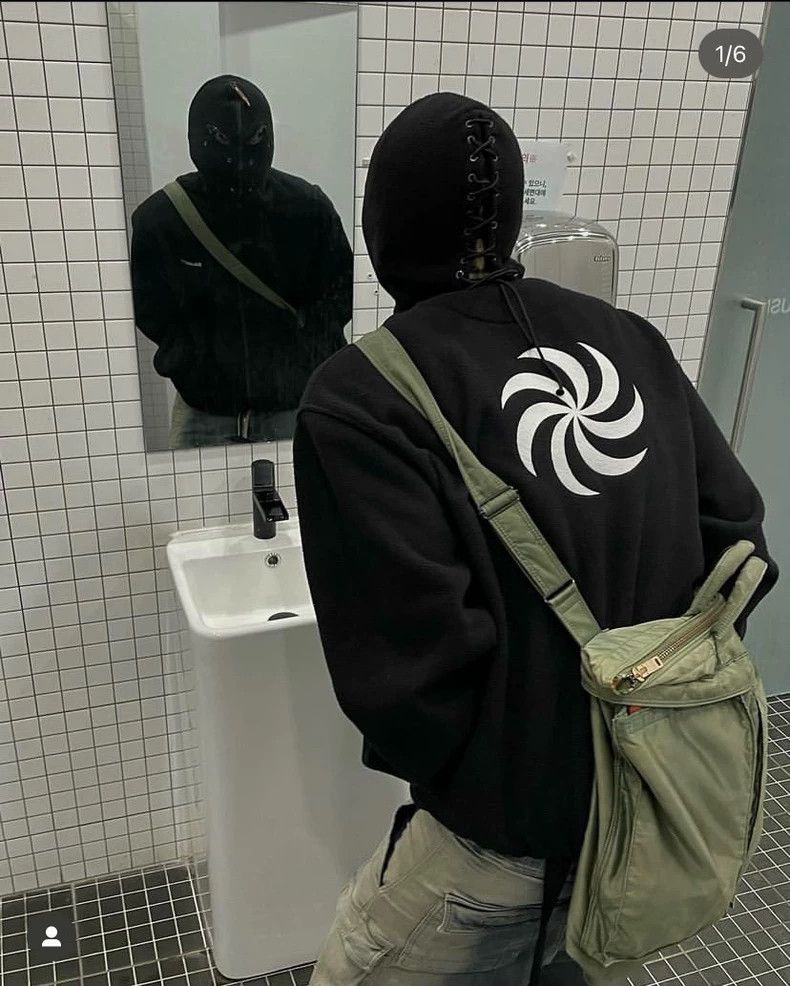 Vetements Vetements 19SS Gimp Mask Show Model Fleece Jacket Size US S / EU 44-46 / 1 - 8 Thumbnail