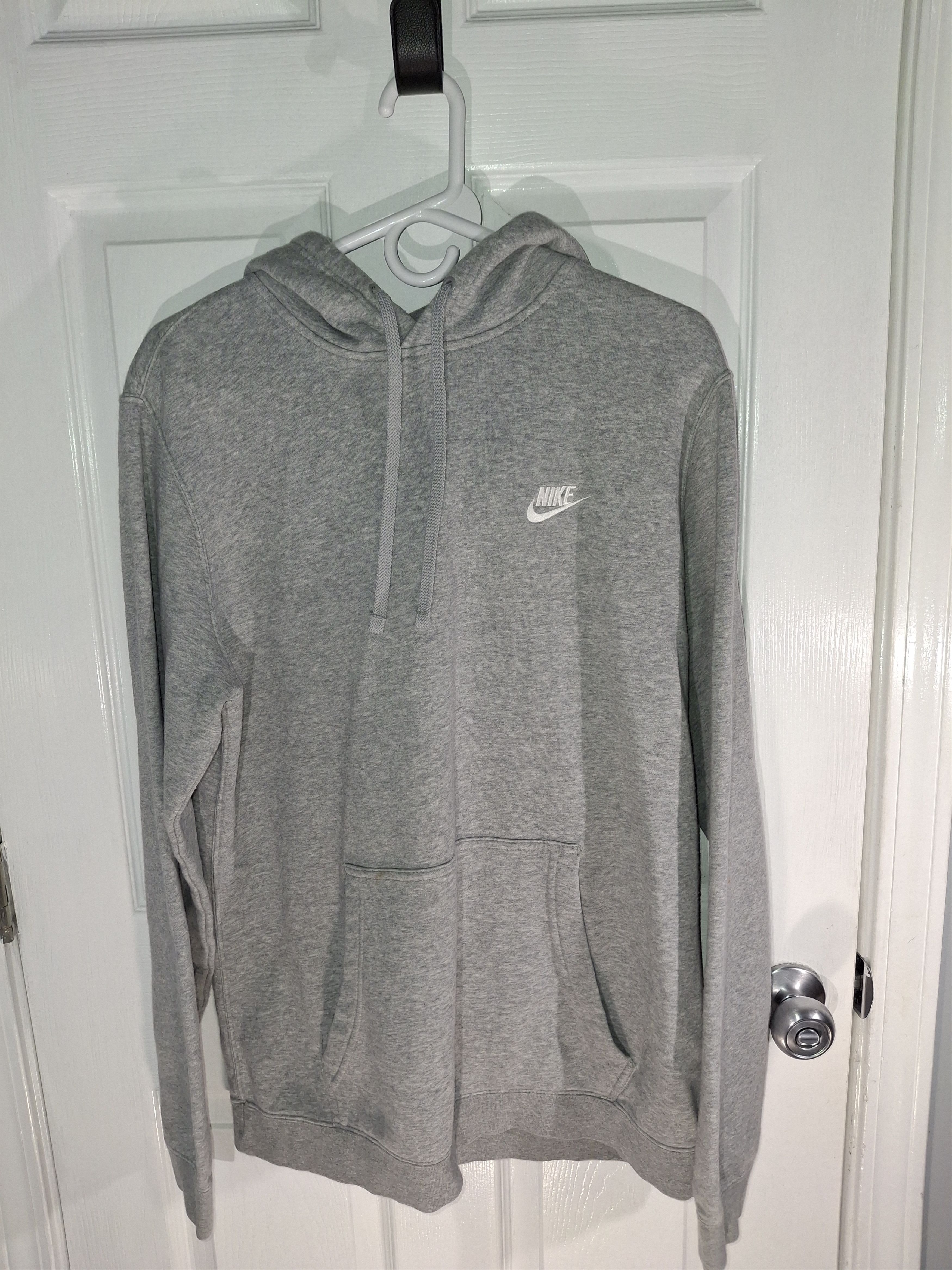 Nike Nike Men's Sportswear Club Fleece Hoodie Size US L / EU 52-54 / 3 - 1 Thumbnail