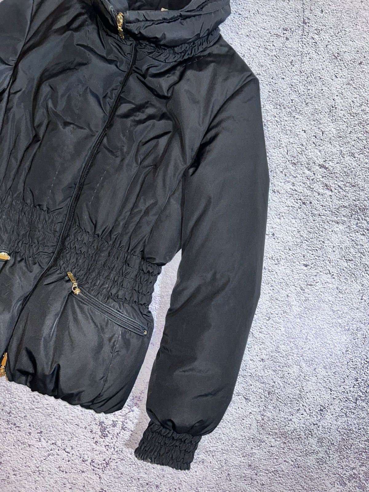 Moncler Moncler Bezy Down Puffer Jacket Vintage Luxury Y2K Very Rare Size XS / US 0-2 / IT 36-38 - 3 Thumbnail