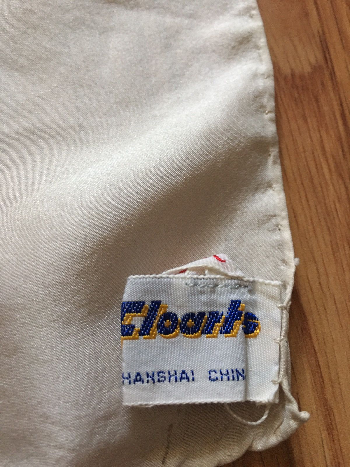 Japanese Brand FLOART’S Vintage Rose Floral Shanghai Silk Scarf Size ONE SIZE - 5 Thumbnail
