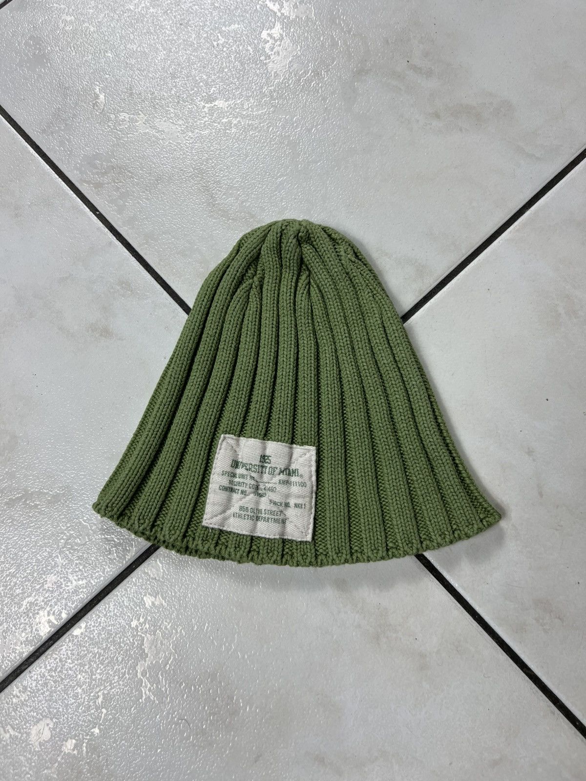 Nike Vintage Nike knitted cotton beanie hat university of Miami Size ONE SIZE - 2 Thumbnail