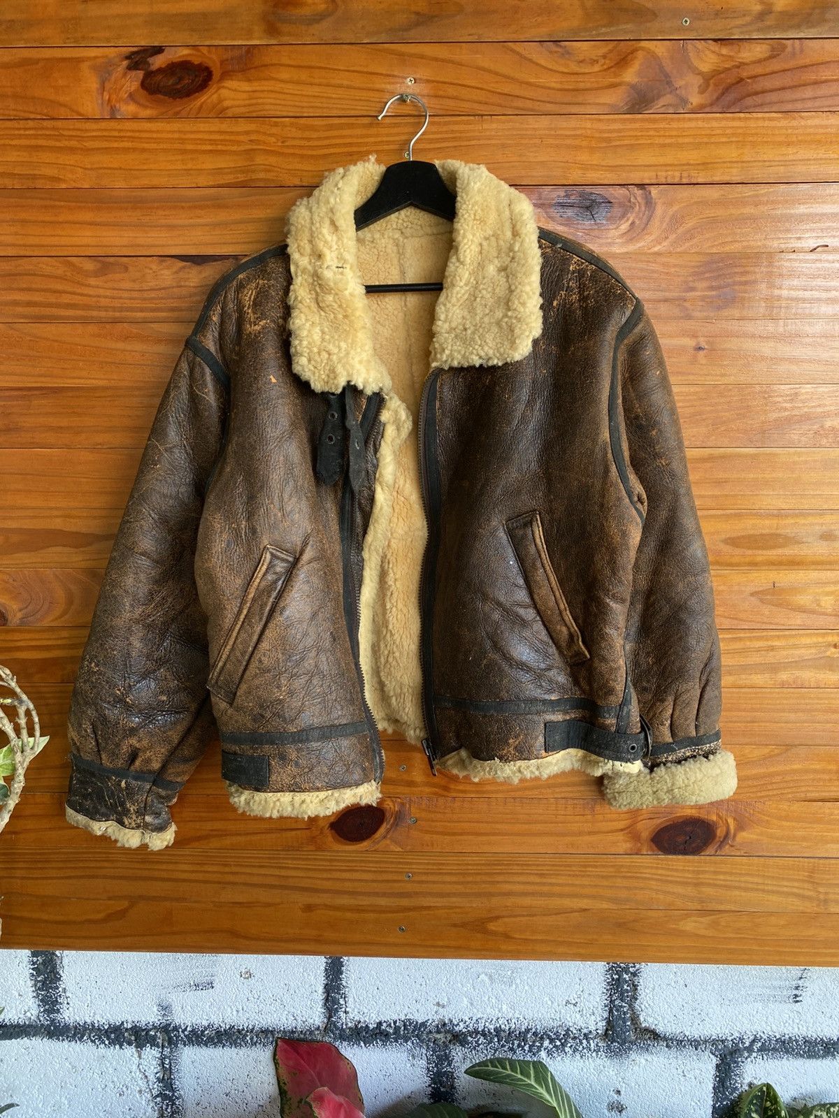 Vintage STRATH CONAR B-3 Shearling Leather Flight Jacket Distressed Size US M / EU 48-50 / 2 - 9 Thumbnail