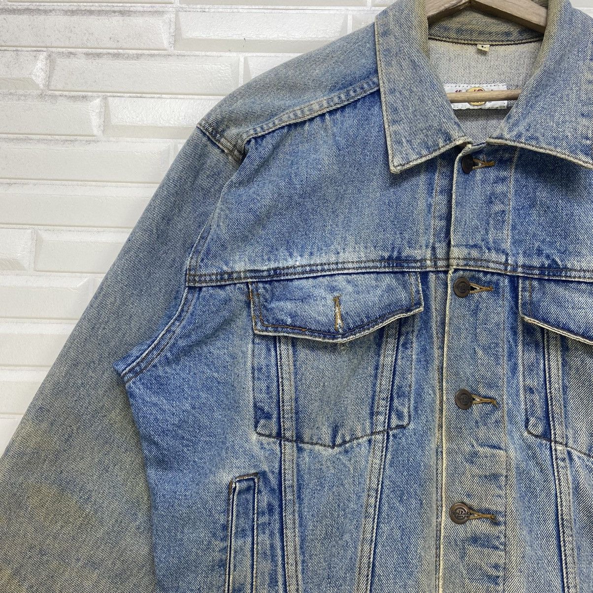 Hard Rock Cafe Vintage Hard Rock Cafe Bangkok Denim Trucker Jacket Size US M / EU 48-50 / 2 - 3 Thumbnail