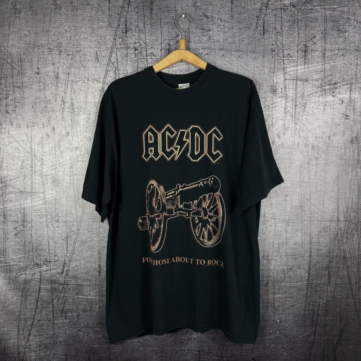 AC/DC Vintage Ac/Dc ACDC We Salute You 1999 Rock T Shirt Tee metal Size US XL / EU 56 / 4 - 1 Thumbnail