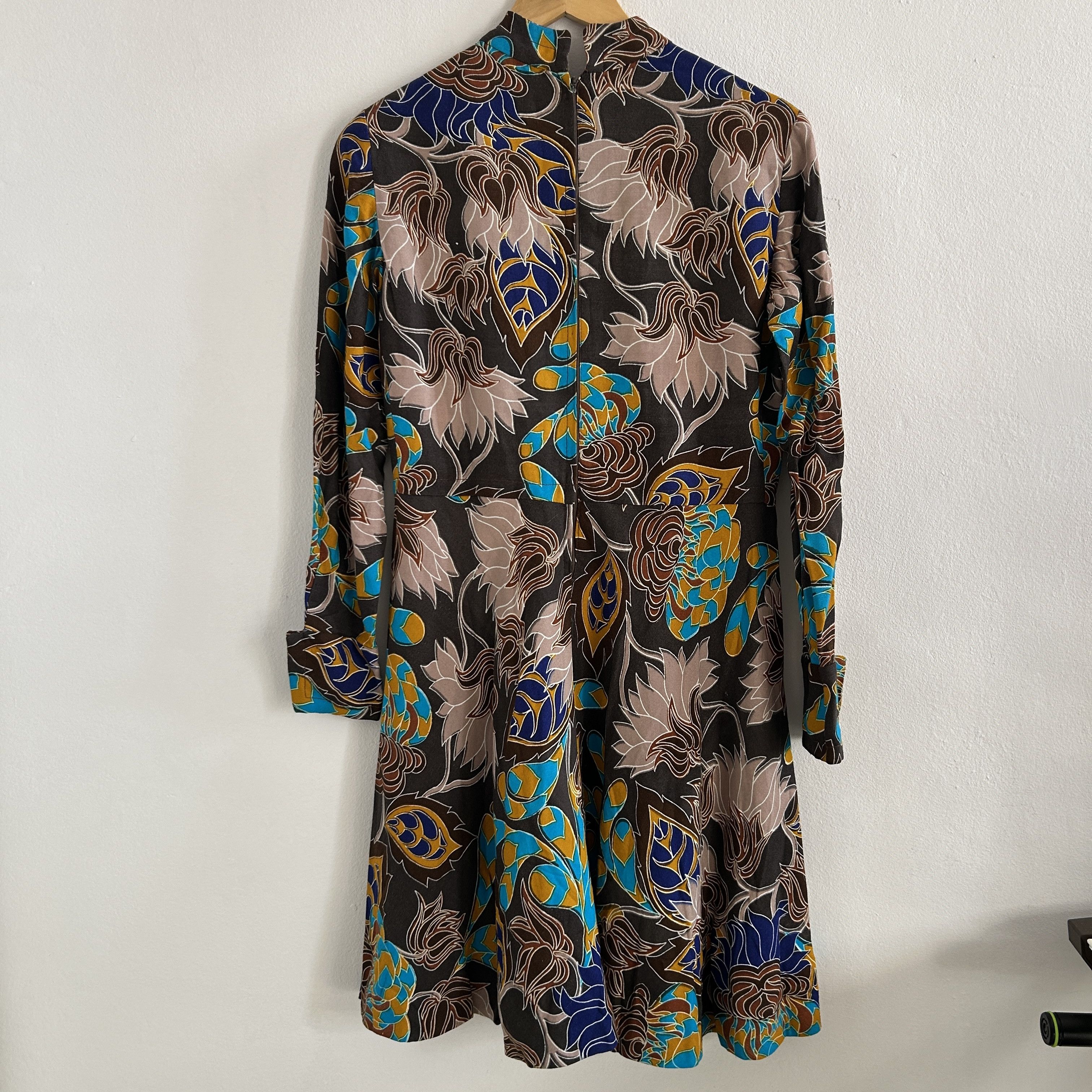 Vintage Vintage 70s Floral Midi Dress Size M / US 6-8 / IT 42-44 - 8 Thumbnail