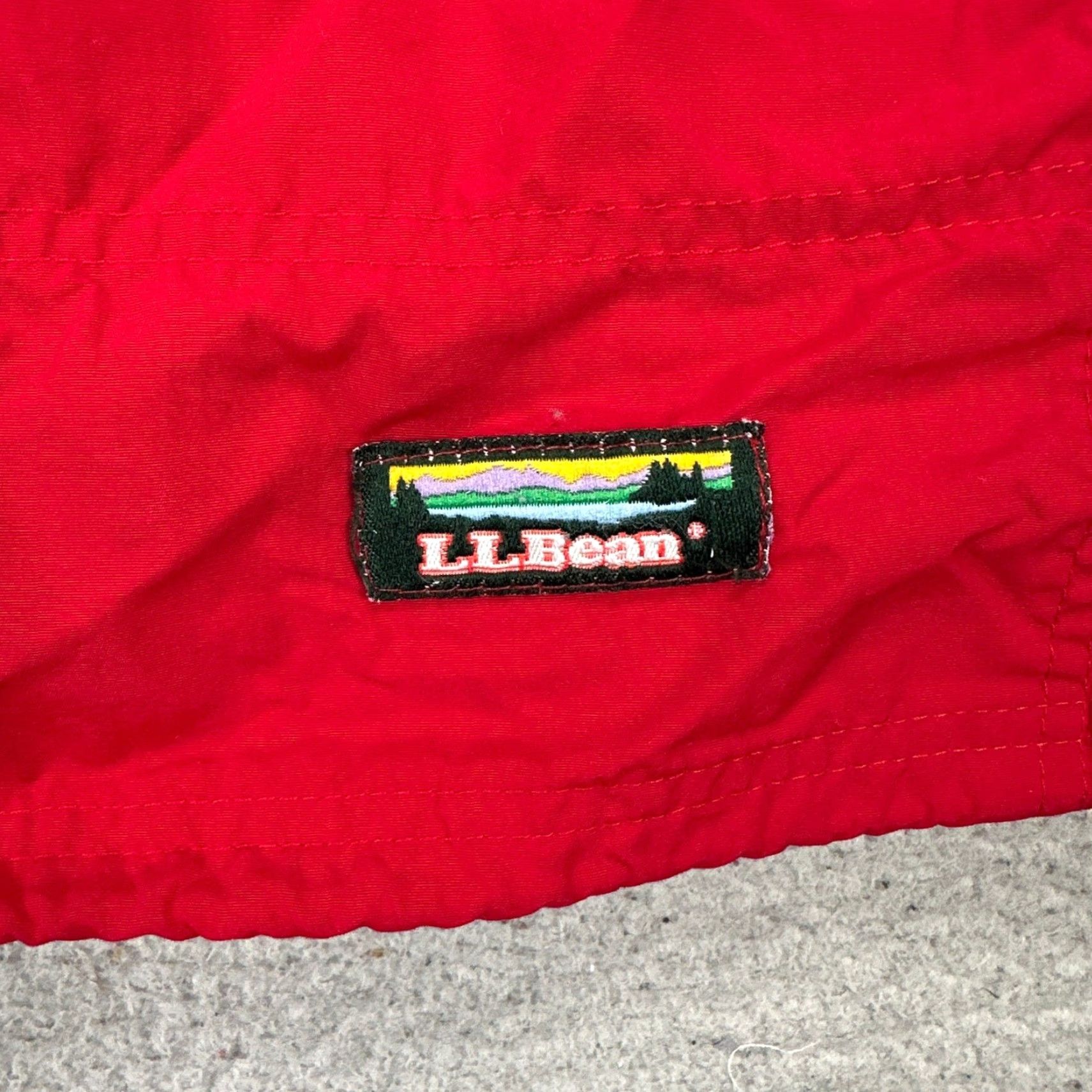 Vintage VINTAGE L.L. Bean Womens Hoodie Jacket 2XL Red Nylon Windbreaker Hiking Jackets Women 2XL Windbreaker Zip Sweatshirt Size XXL / US 16-18 / IT 52-54 - 6 Thumbnail