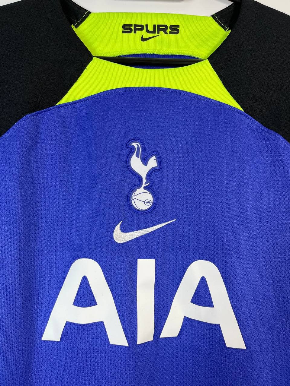Nike TOTTENHAM HOTSPUR 2022-23 AWAY SHIRT NIKE HOJBJERG #5 Size S Size US S / EU 44-46 / 1 - 3 Thumbnail