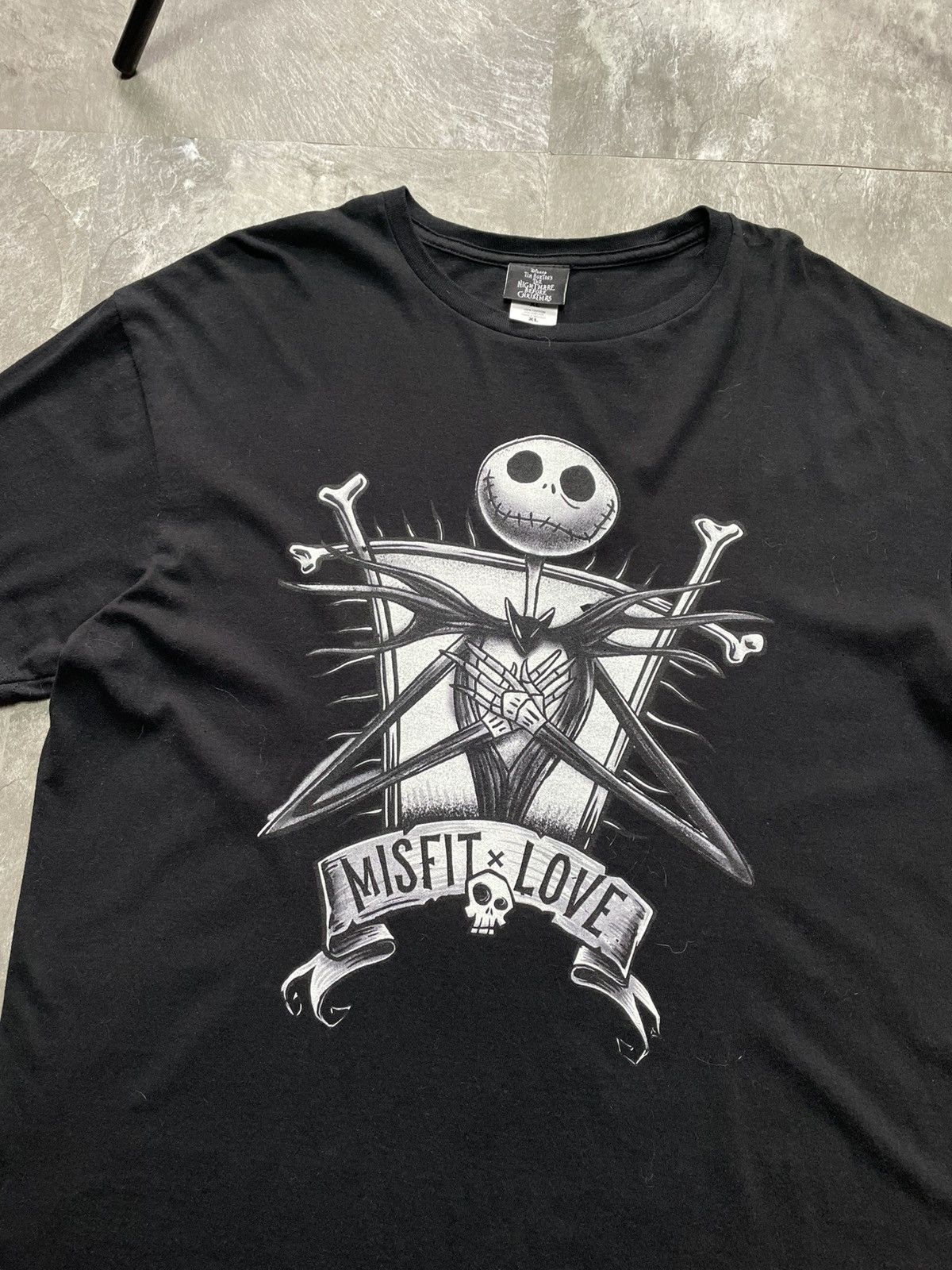 Disney Vintage Tim Burton’s The Nightmare Before Christmas Skeleton Size US XL / EU 56 / 4 - 2 Thumbnail