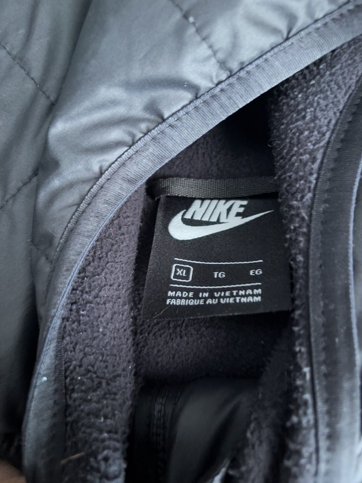 Nike Black Nike puffer jacket Size US XL / EU 56 / 4 - 2 Thumbnail