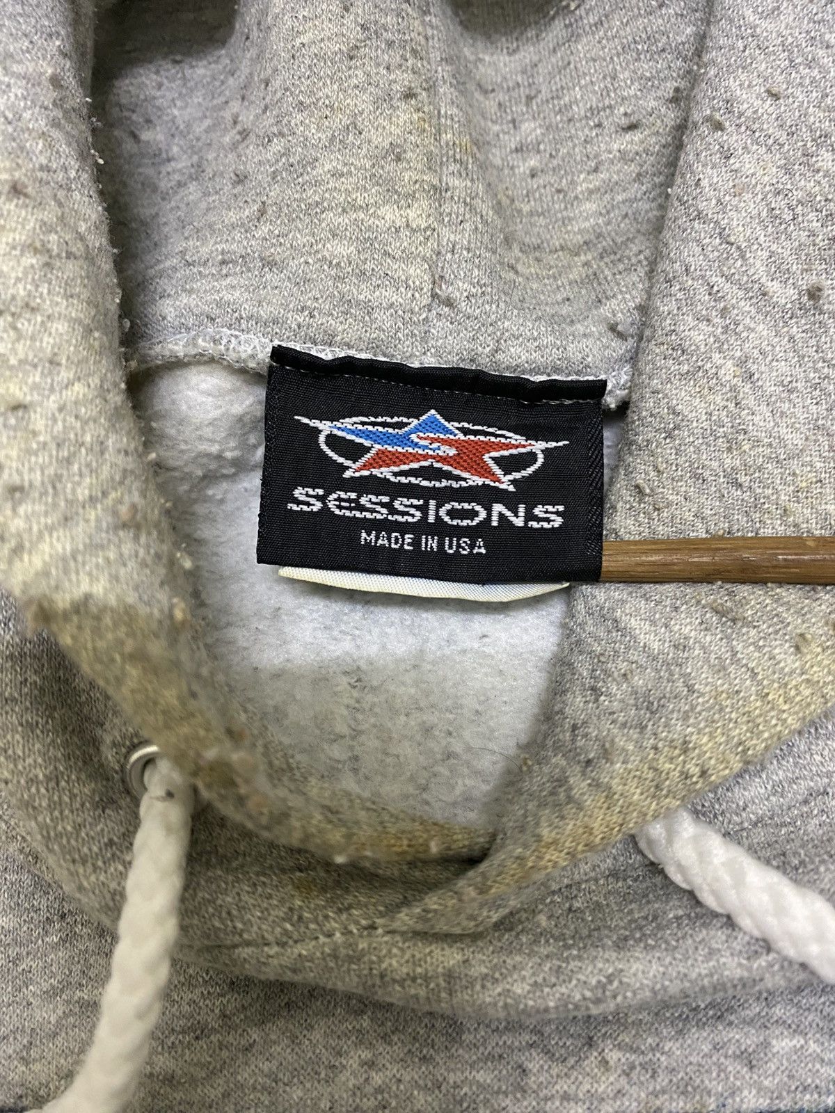 Sessions × Vintage Vintage SESSIONS Streetwear X JAMIE LYNN Hoodie Size US L / EU 52-54 / 3 - 13 Thumbnail