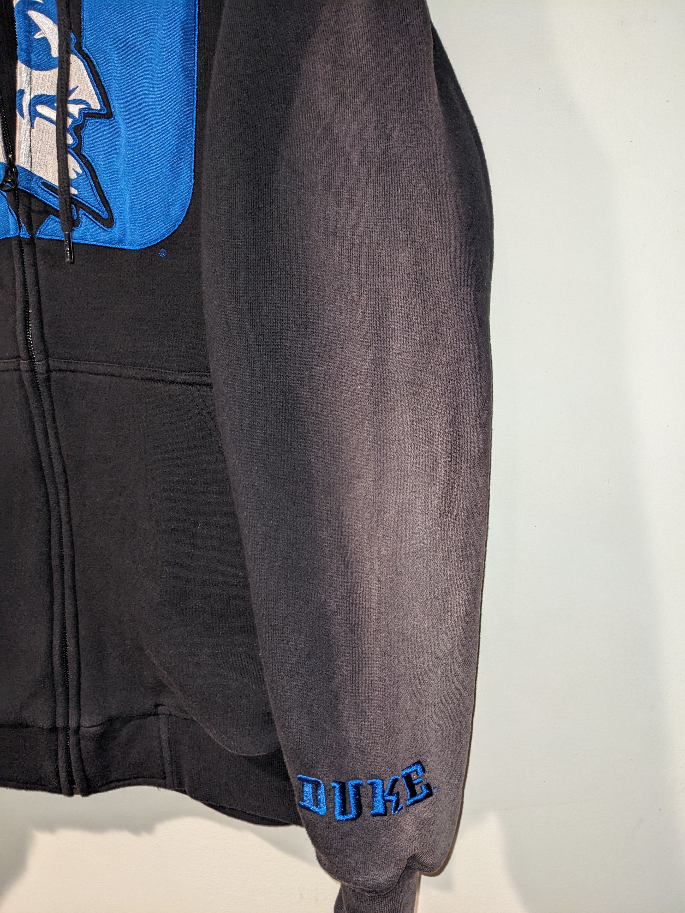 Vintage Vintage Y2K Duke Blue Devils College Basketball Hoodie Size US S / EU 44-46 / 1 - 4 Thumbnail