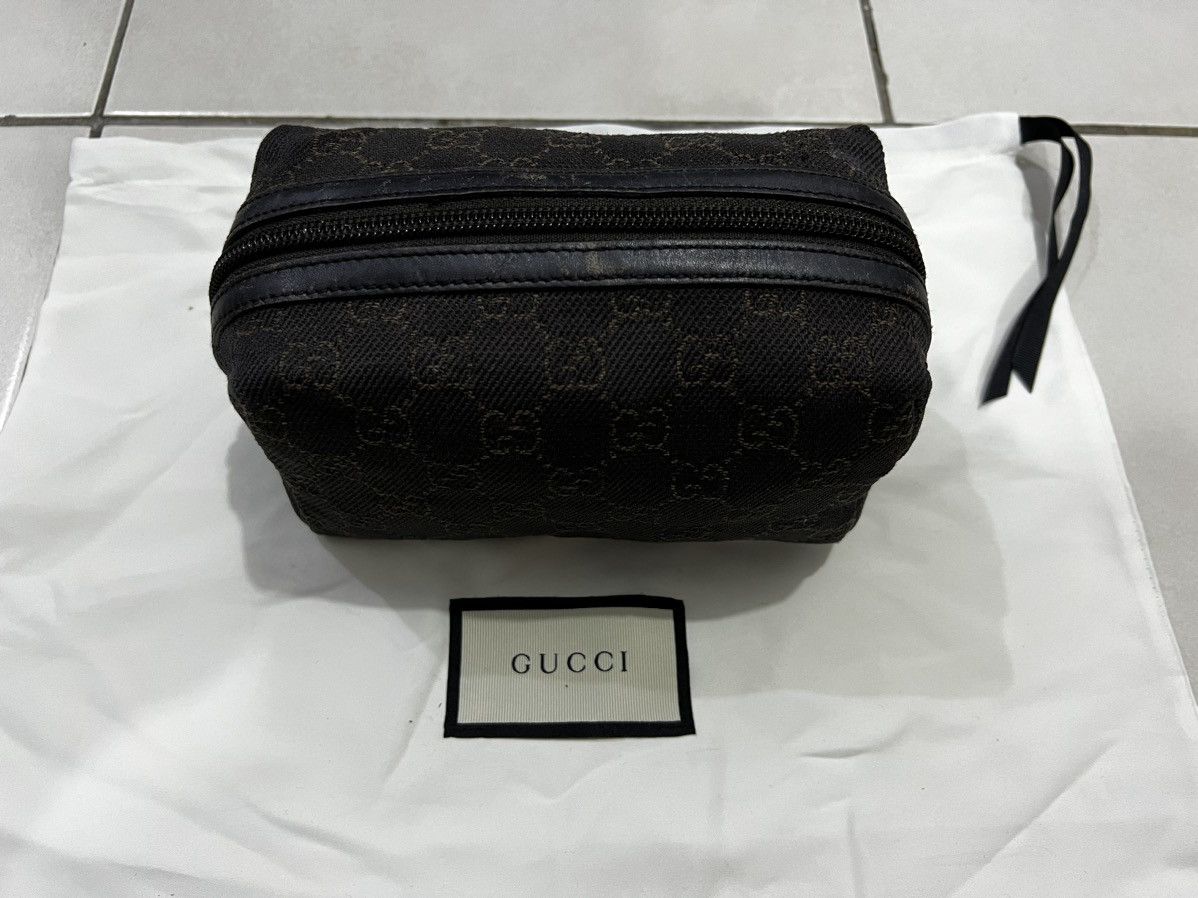 Gucci GUCCI GG Denim Leather Pouch Cosmetic Pouch Dark Brown Size ONE SIZE - 1 Thumbnail