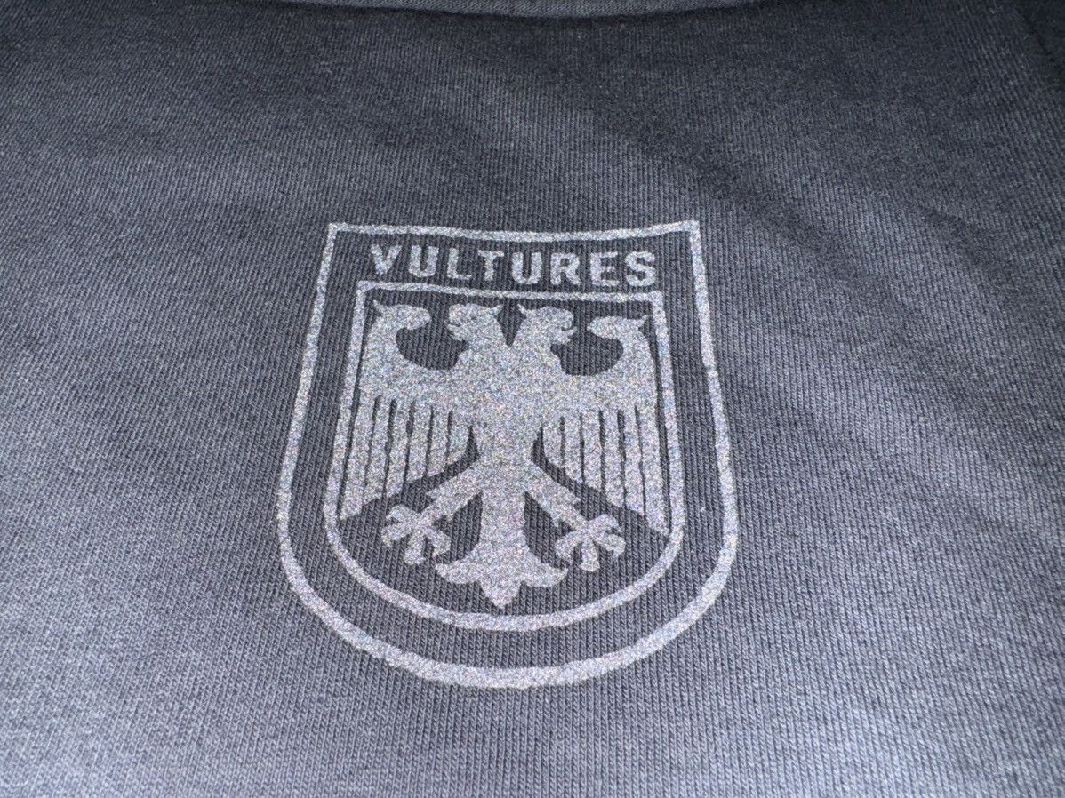 Kanye West Size 1 Yeezy Vultures Short T Black Tee Shirt Yzy Tour Small Size US S / EU 44-46 / 1 - 12 Thumbnail