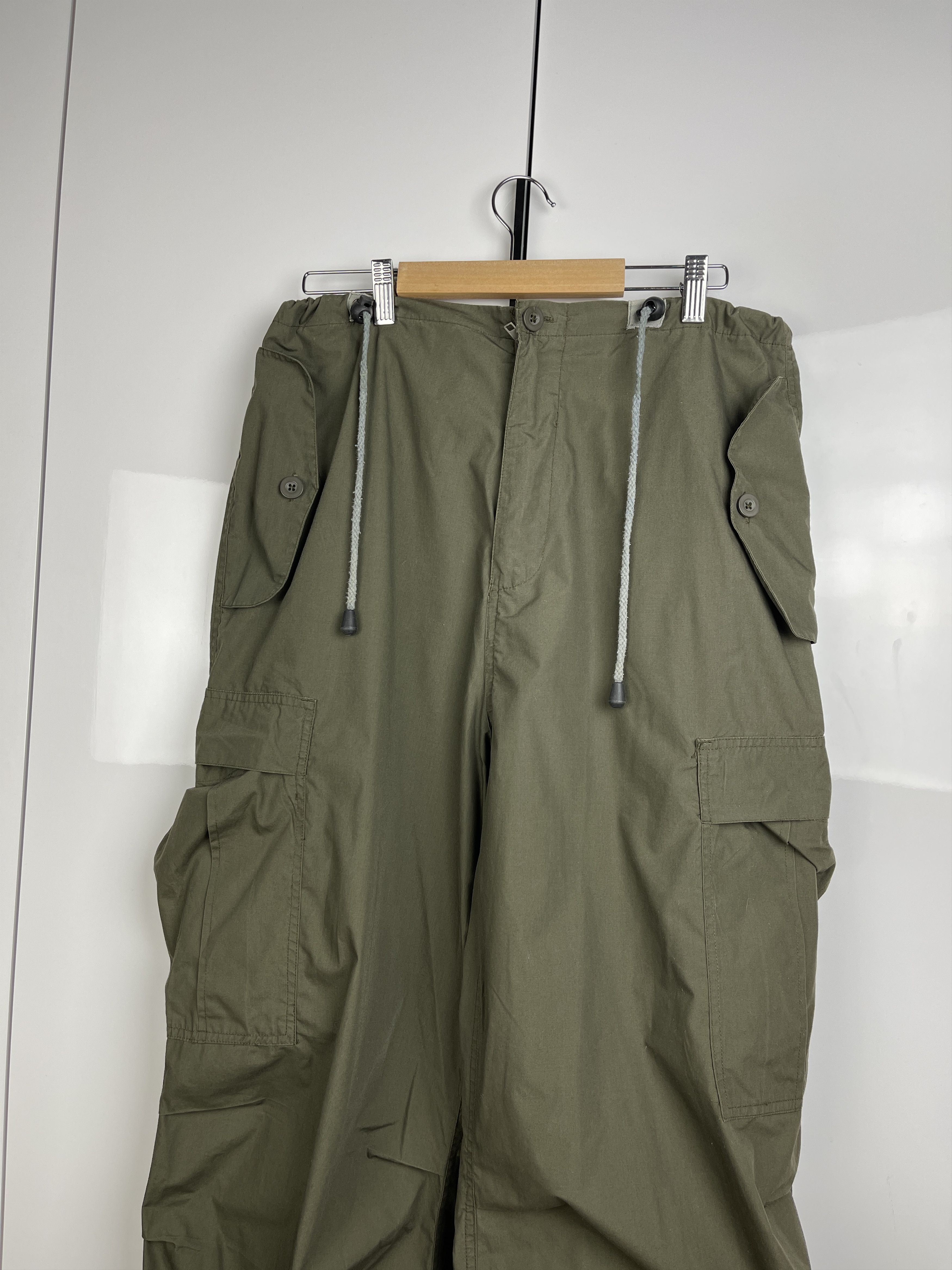 Other Cargo Pants Multipockets Parachute Size US 32 / EU 48 - 4 Thumbnail