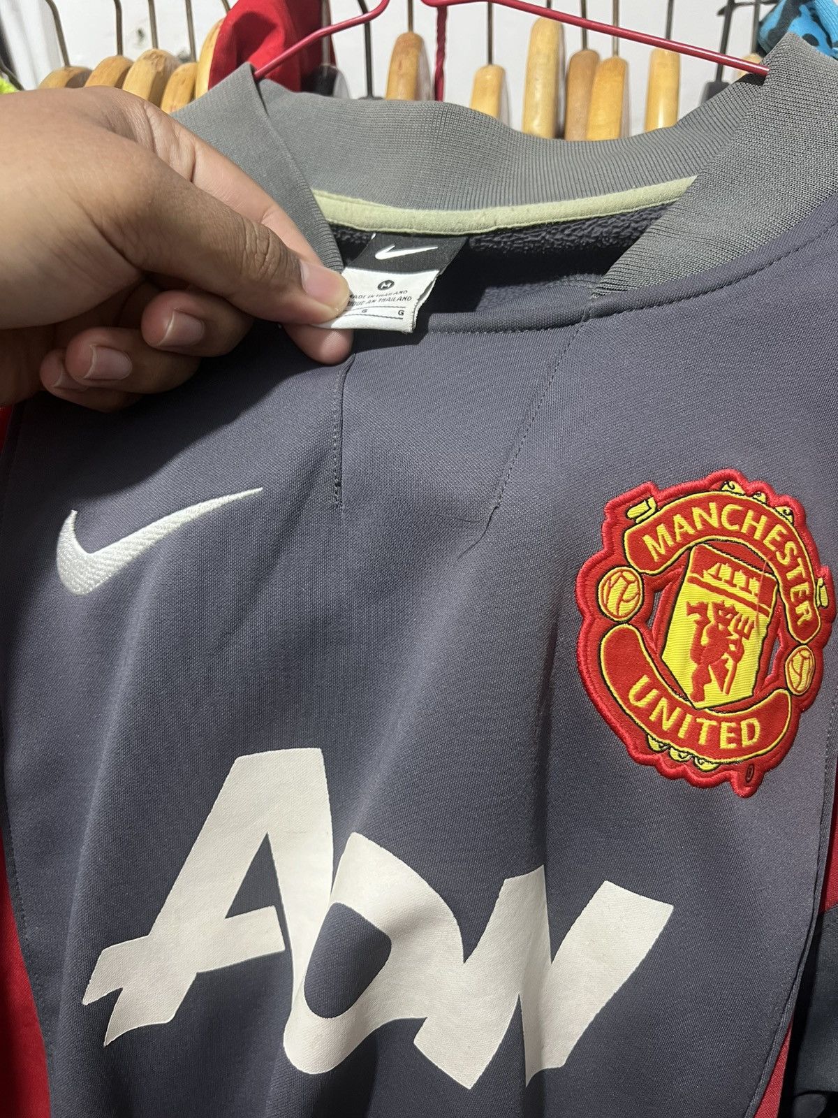 Nike Vintage Crewneck NIKE MANCHESTER UNITED Size US L / EU 52-54 / 3 - 7 Thumbnail
