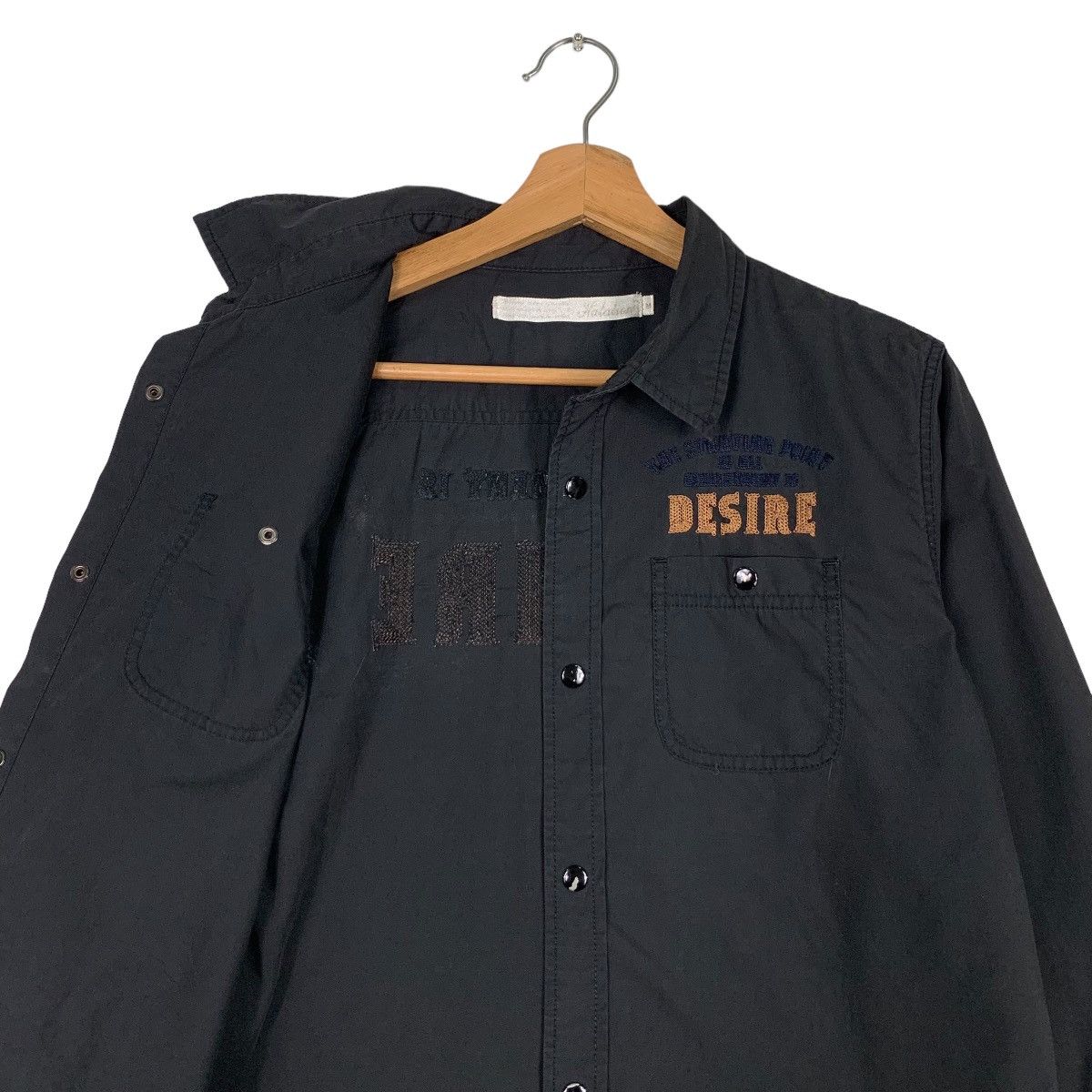 Japanese Brand DESIRE Big Logo 3 Quarter Sleeve Button Shirt #0645-C30 Size M / US 6-8 / IT 42-44 - 10 Thumbnail