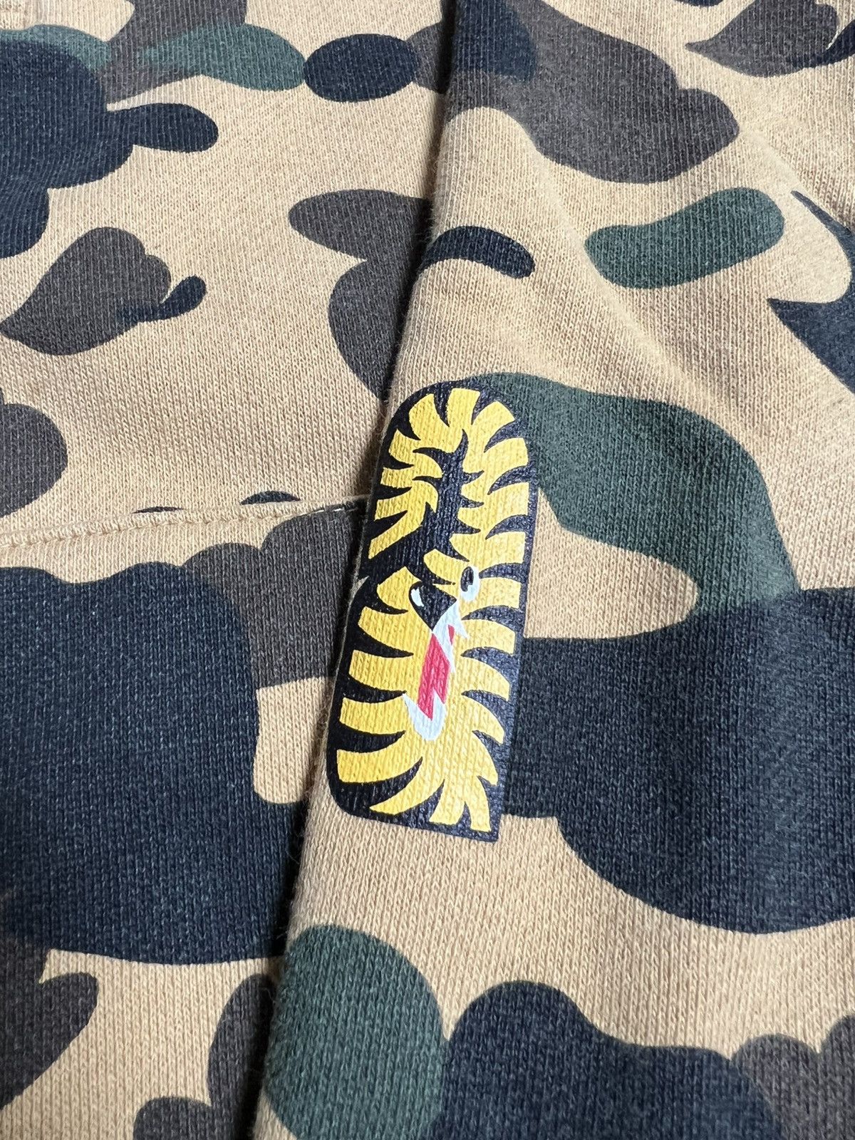Bape A Bathing Ape Yellow Camo 1st Camo Half Zip Shark Hoodie Size US L / EU 52-54 / 3 - 6 Thumbnail