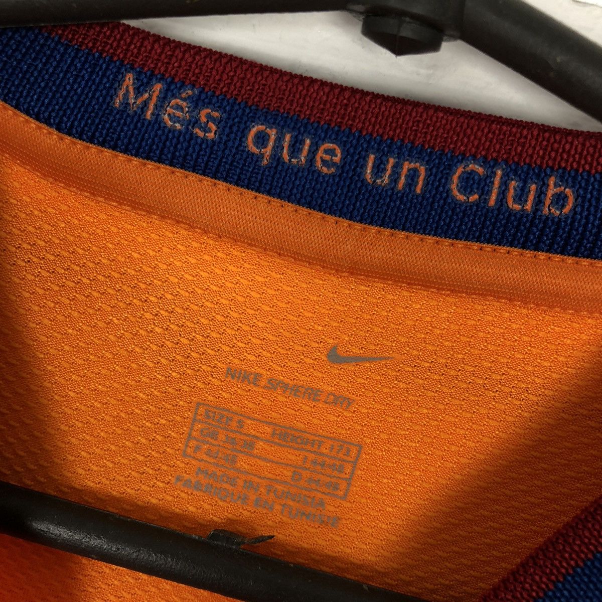 Nike Barcelona Nike 2006 2008 away jersey vintage Size US S / EU 44-46 / 1 - 5 Thumbnail