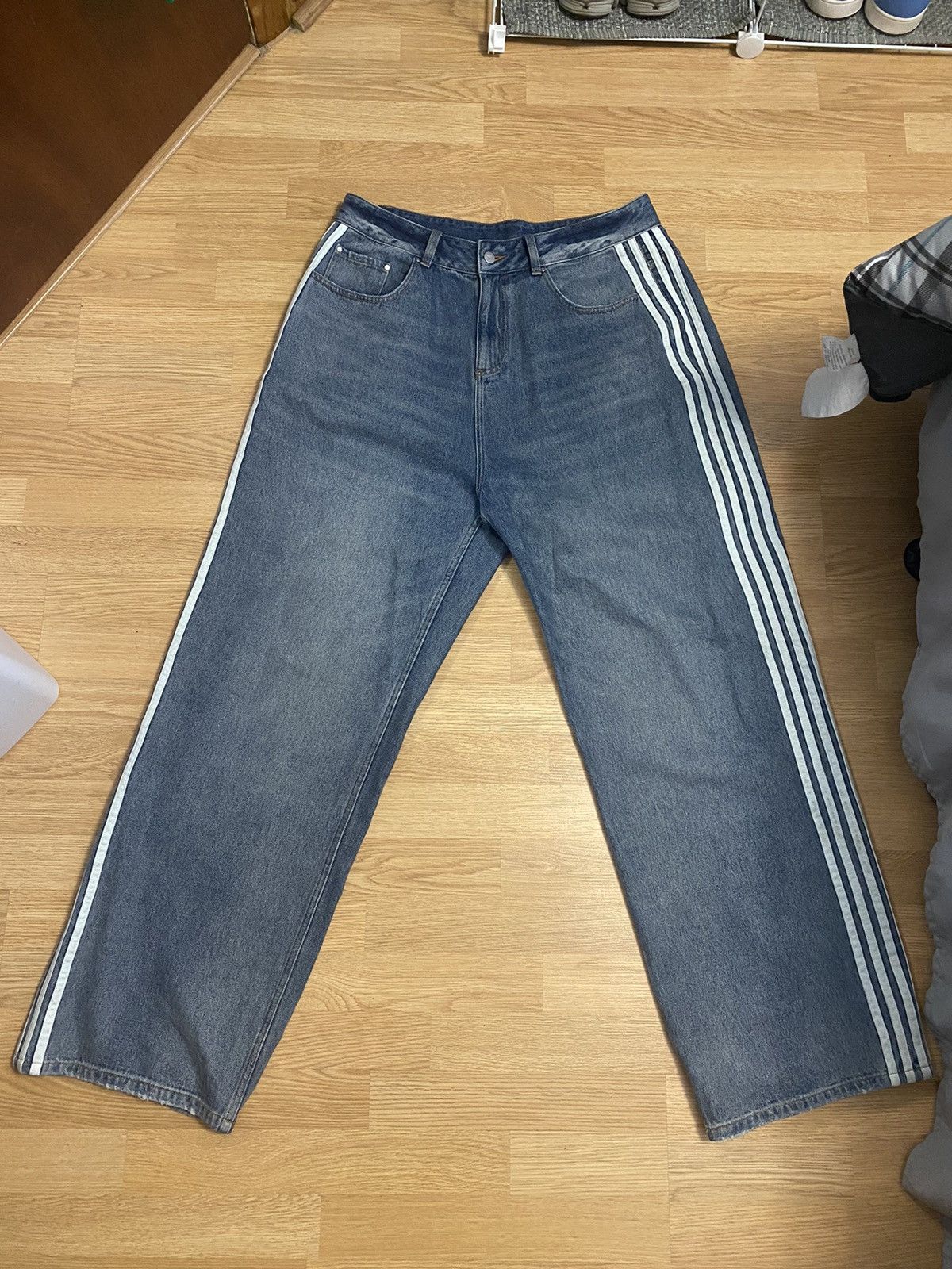 vintage-raspberry-hills-gv-gallery-g-lenci-denim-v2-grailed