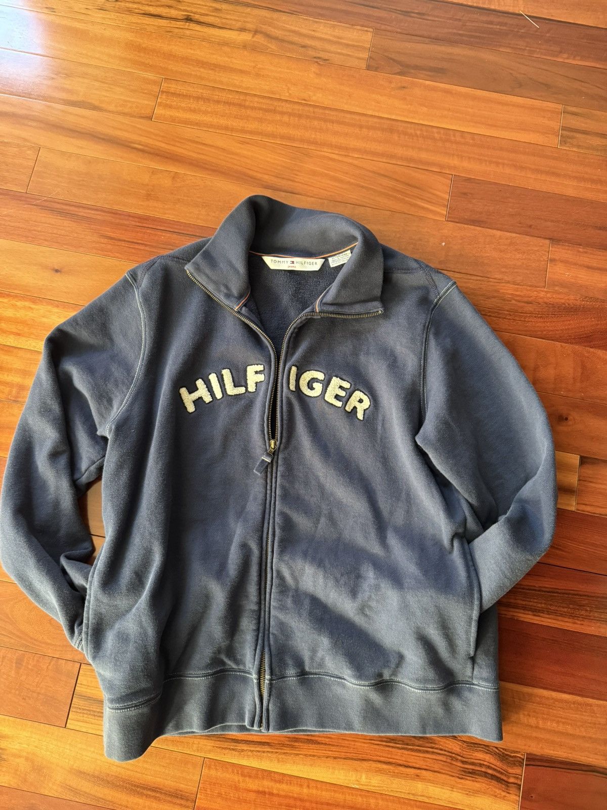 Tommy Hilfiger Vintage Tommy Hill-figure Sweater Size US XL / EU 56 / 4 - 2 Thumbnail