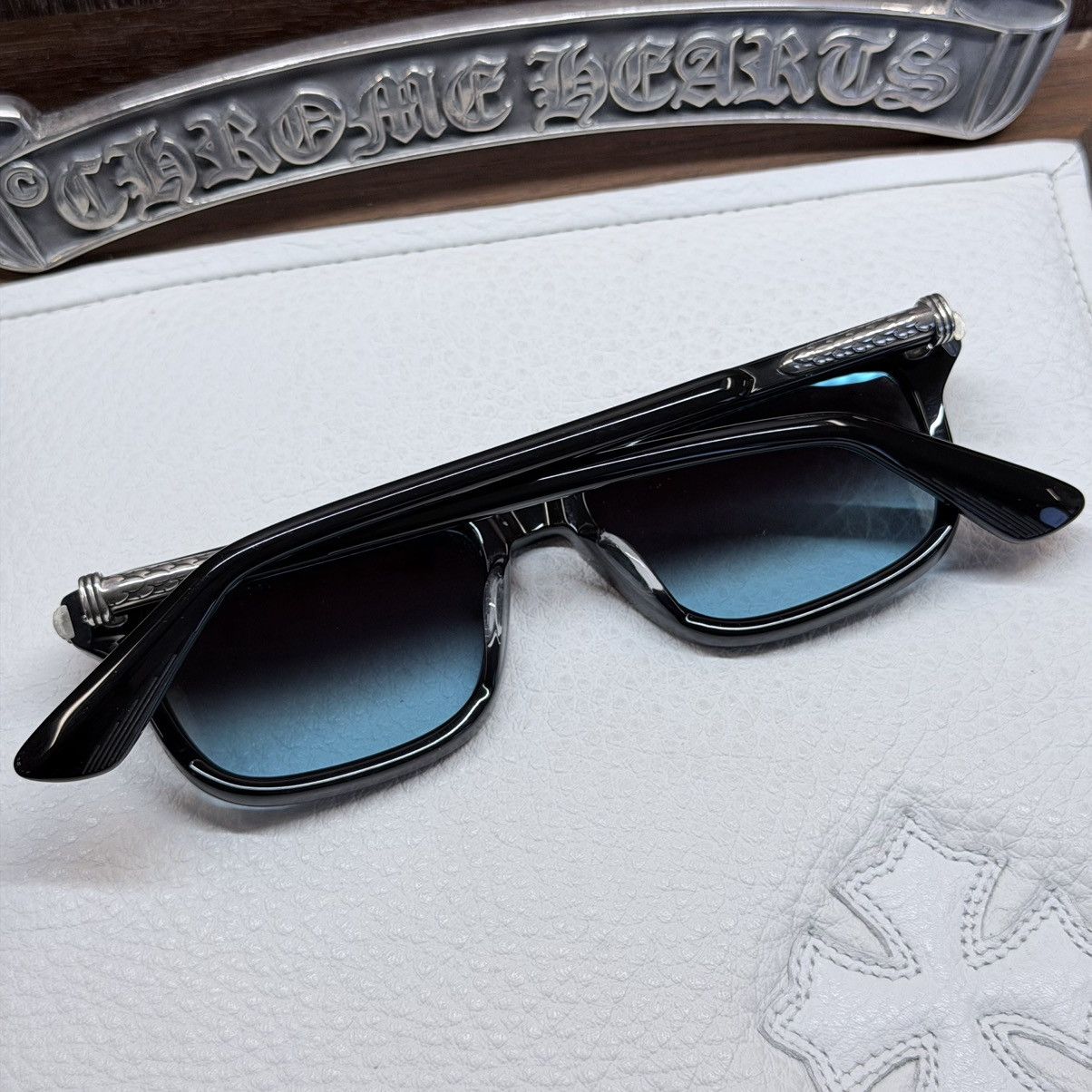 Chrome Hearts Chrome Hearts Little Dinger 1/1 Sunglasses Size ONE SIZE - 2 Thumbnail