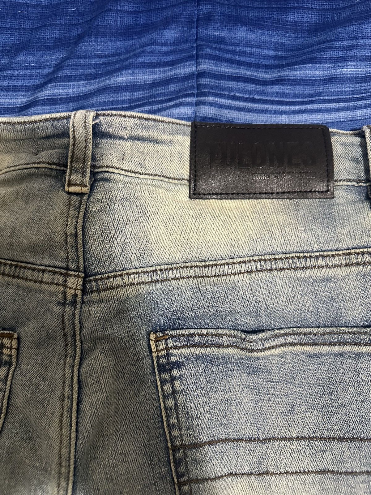 Other Tulones Dust Wrinkle Stacked Jeans size 30 Size US 30 / EU 46 - 6 Thumbnail