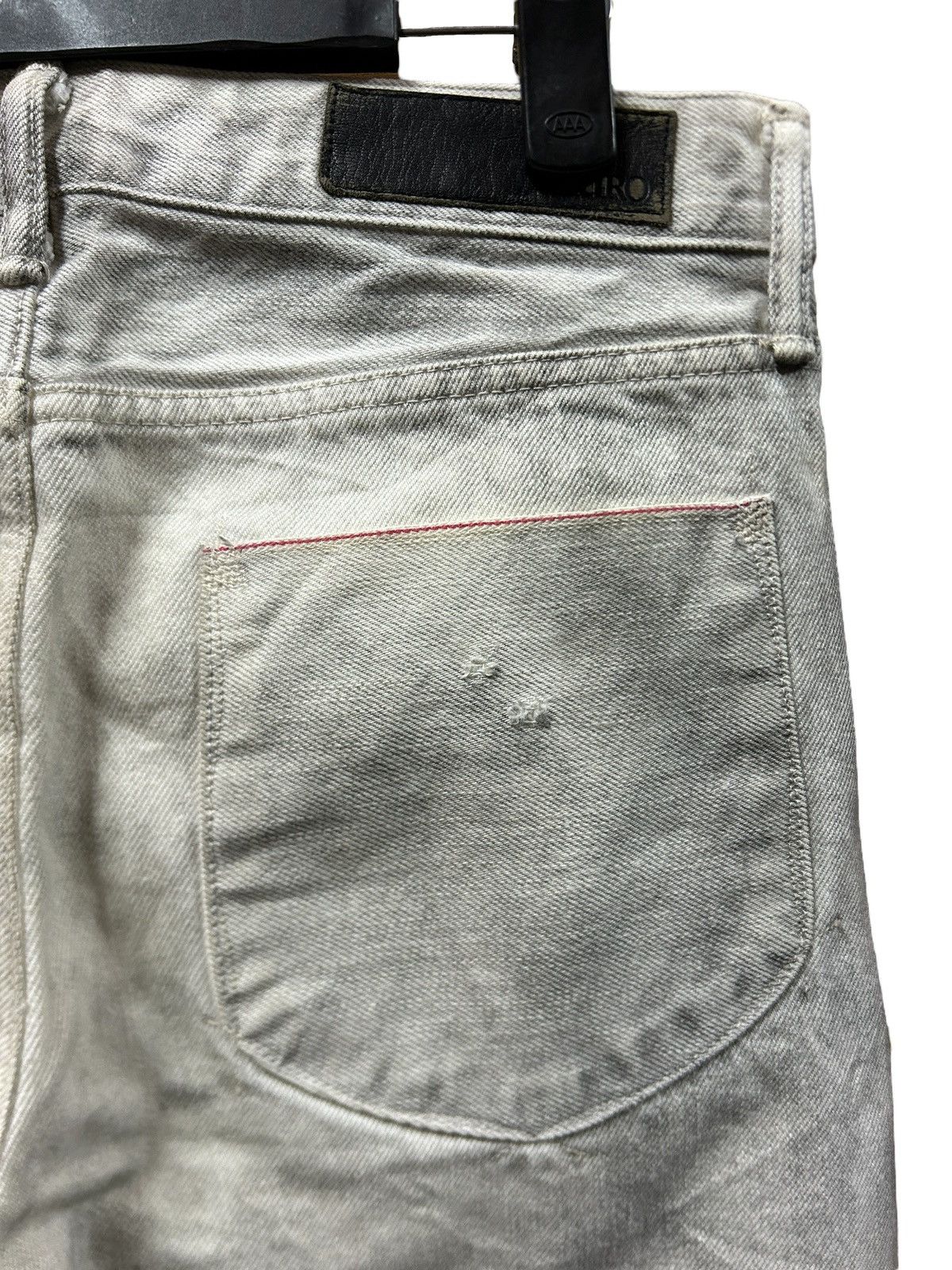 Japanese Brand × KURO × Vintage Vintage Kuro ‘Graphite’ Rare White Fade Selvedge Jeans Size US 31 - 12 Thumbnail