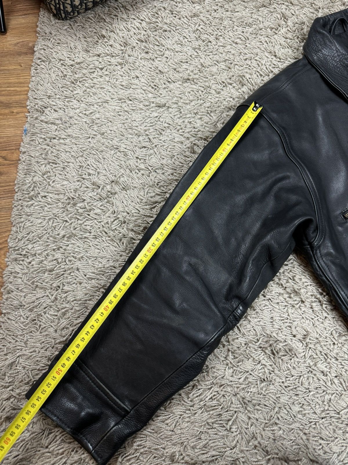 Vintage Vintage leather bomber jacket 90s original retro casual item Size US L / EU 52-54 / 3 - 6 Thumbnail
