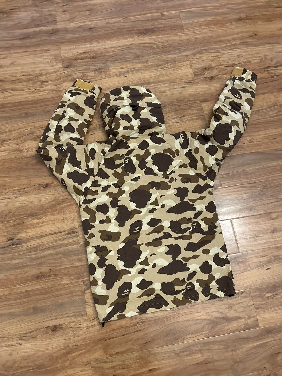 Bape Bape Pirate Store Camo Light Snowboard Jacket Size US L / EU 52-54 / 3 - 6 Thumbnail