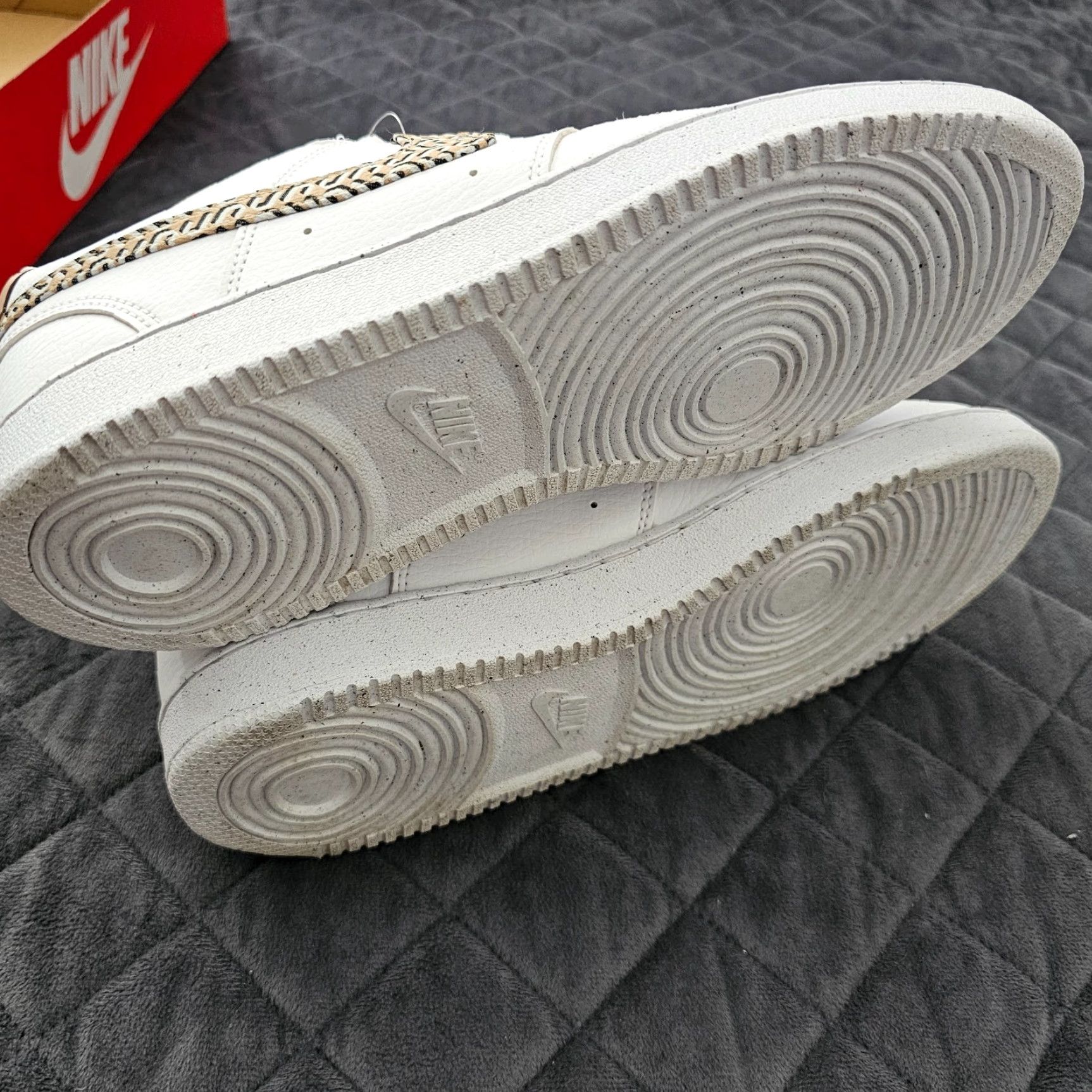 Nike Nike Court Vision LO Sneakers Womens Size 10 White Athletic Lace-Up Size US 10 / IT 40 - 4 Thumbnail