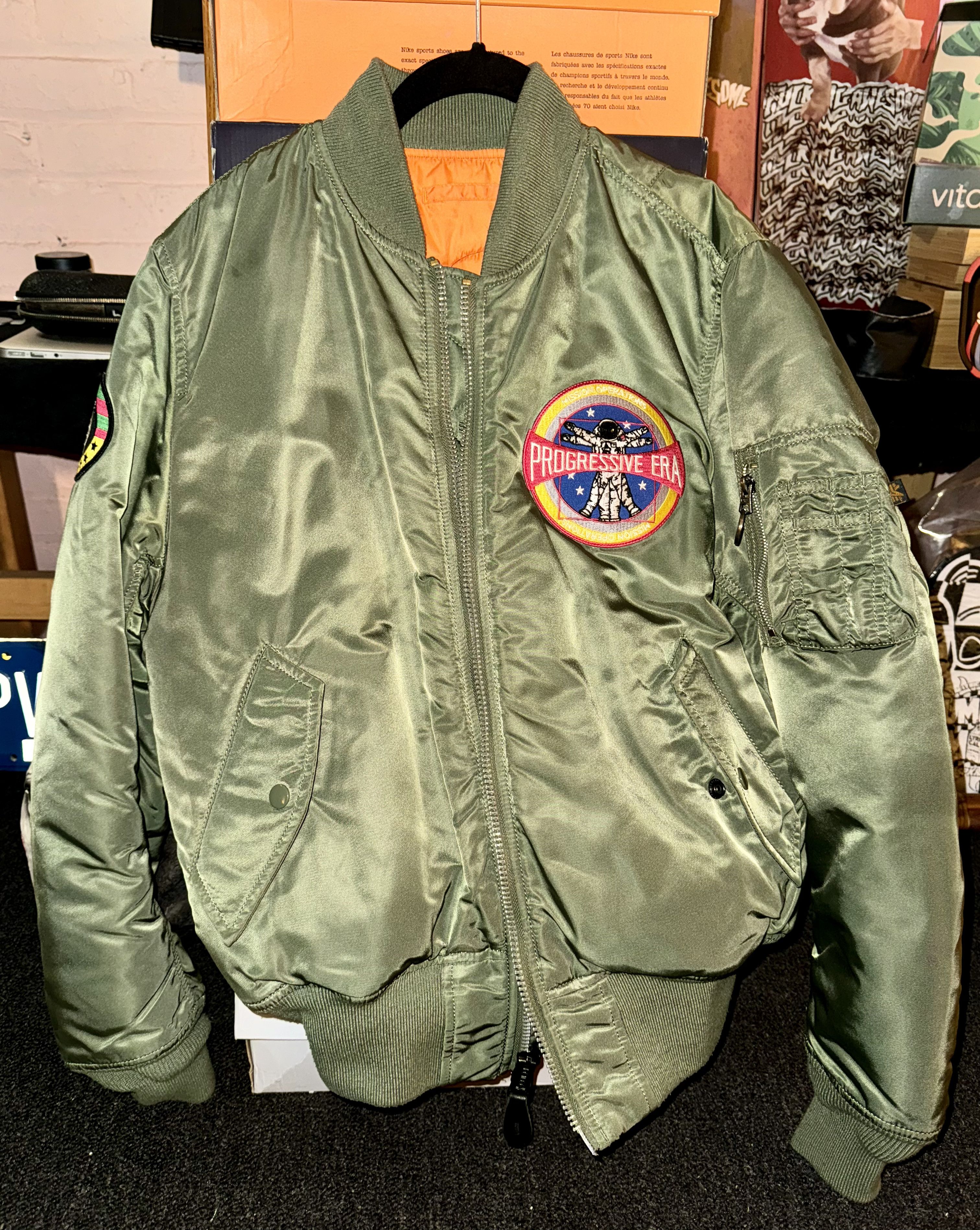 Alpha Industries × Pro Era World Domination Tour Jacket Size US S / EU 44-46 / 1 - 2 Thumbnail