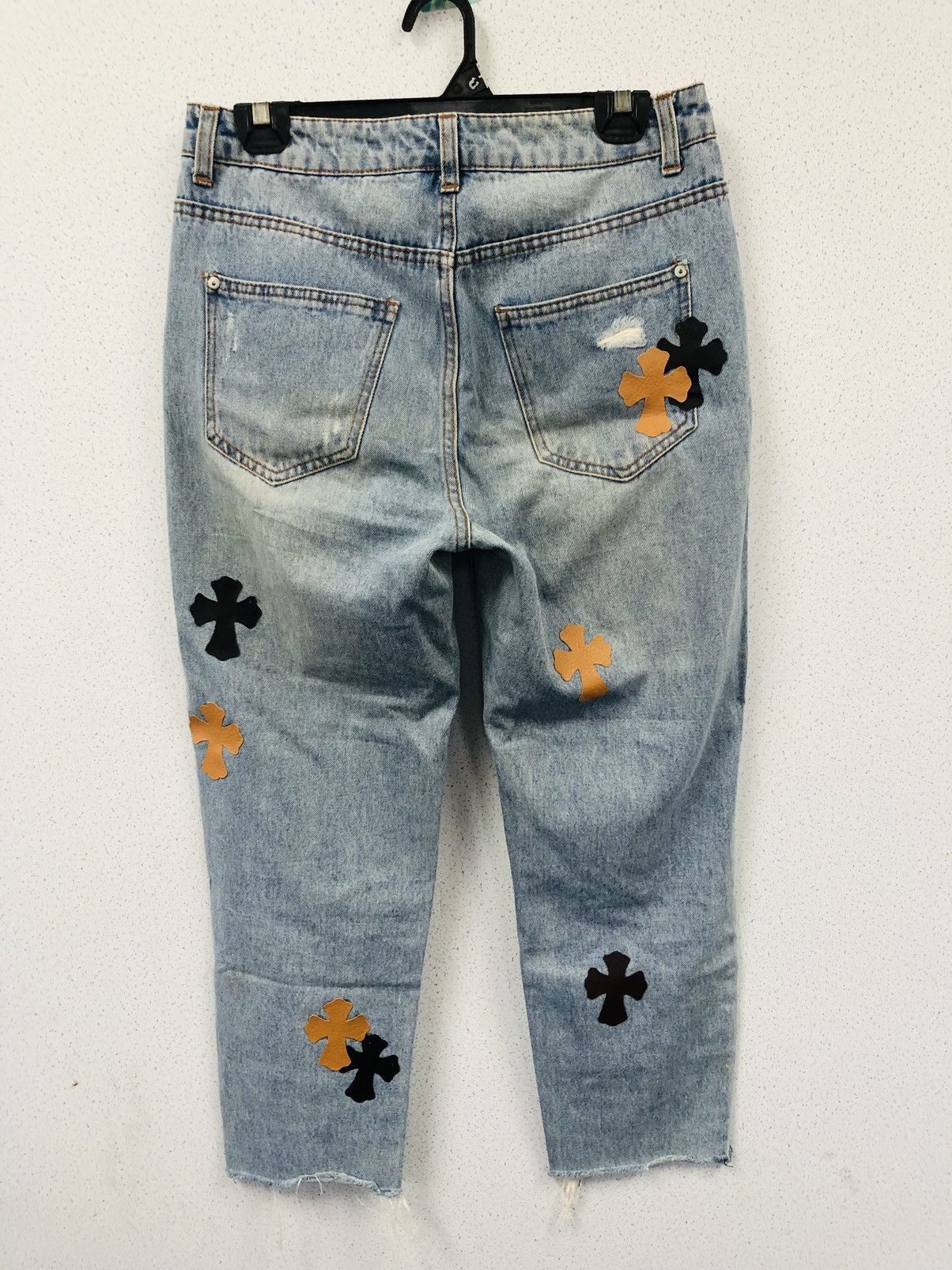 Forever 21 Forever 21 Ripped Jeans Size US 29 - 5 Thumbnail