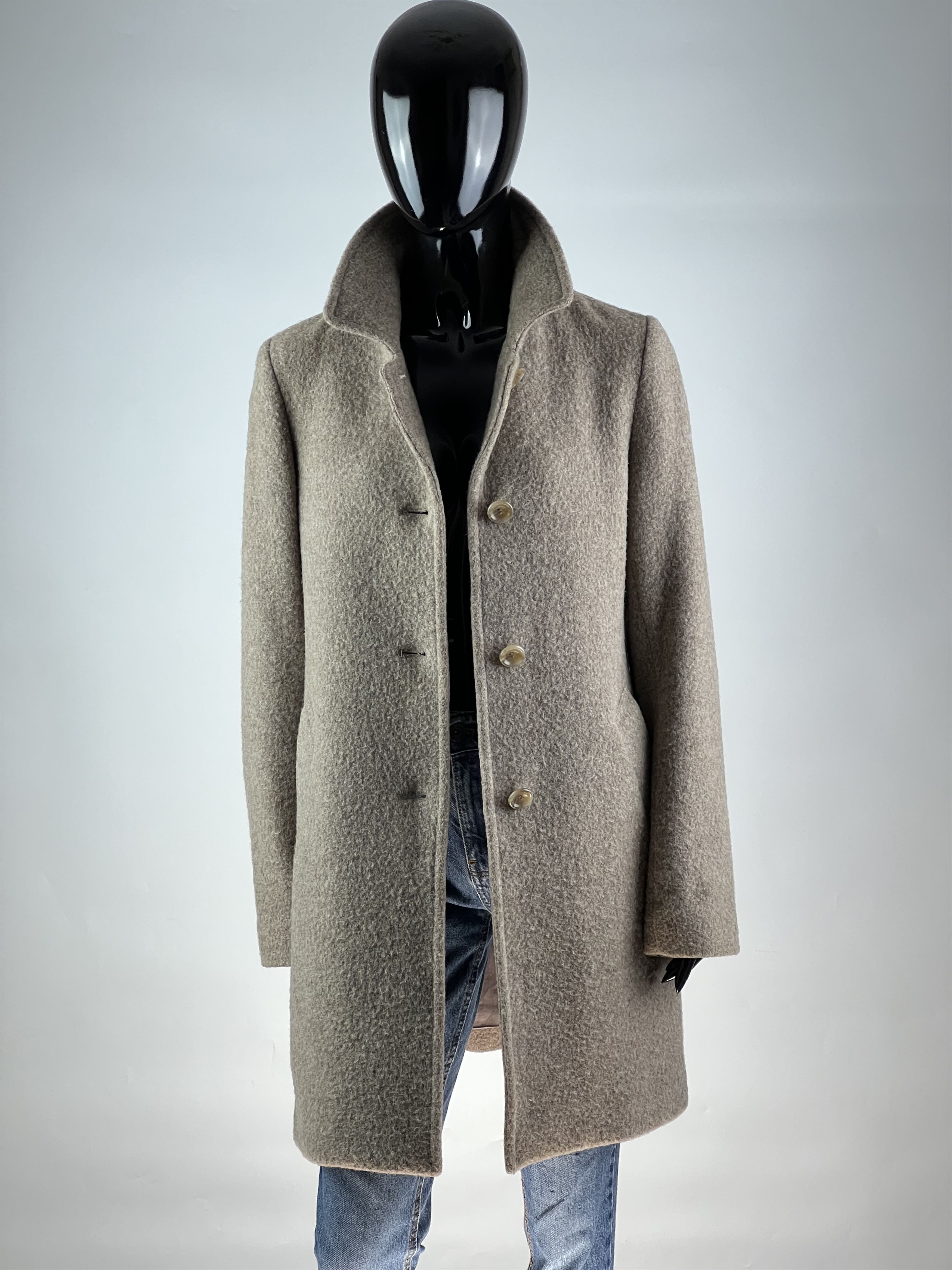 Japanese Brand × Uniqlo Uniqlo Beige Wool Heavy Coat Size S / US 4 / IT 40 - 1 Thumbnail