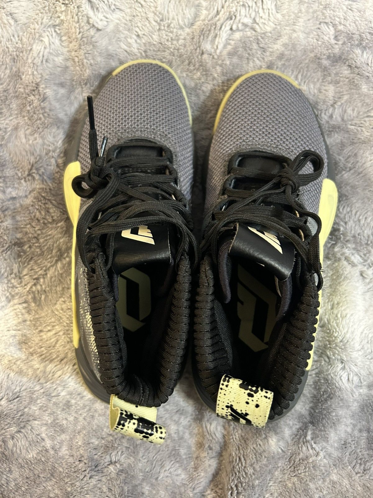 Adidas Adidas Dame 5 Light Yellow Size 6.5y Ds Size US 6.5 / EU 39-40 - 5 Thumbnail