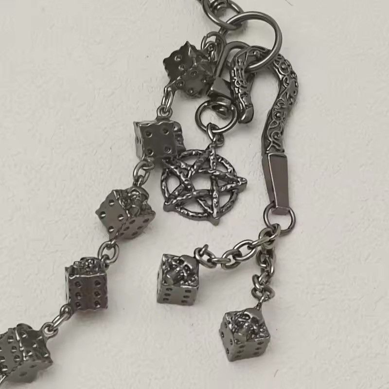 Jean × Vintage Punk Black Gun Plated Dice Skull Jeans Chain Accessories Size ONE SIZE - 8 Thumbnail