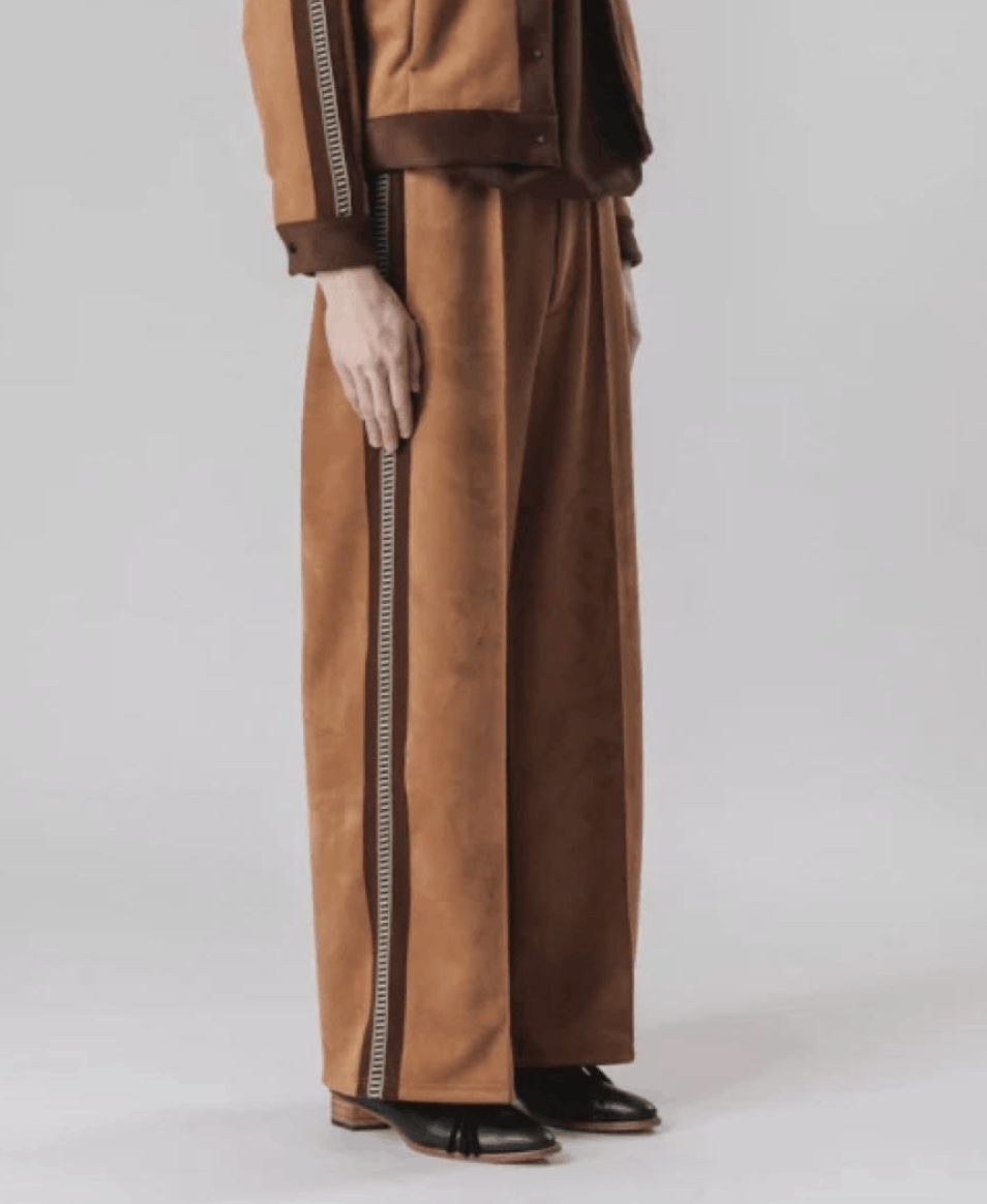 Sasquatchfabrix Sasquatchfabrix faux suede flare silhouette track pants Size US 31 - 3 Thumbnail