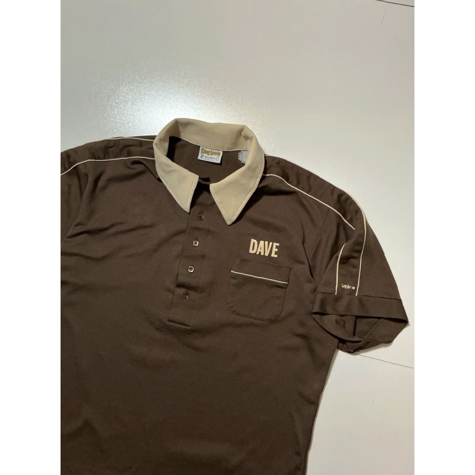 Vintage VINTAGE King Louie Creation The Company Store Bowling Polyester Polo Shirt L Brown Short Sleeve 1970s Mens Size US L / EU 52-54 / 3 - 3 Thumbnail
